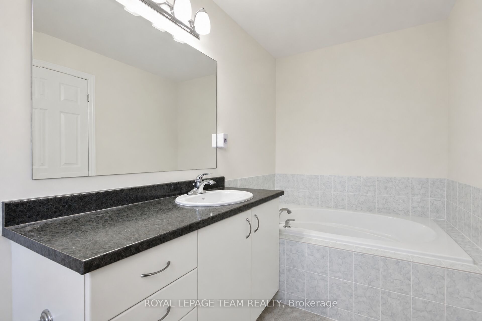 107 Garrity Crescent Property Photo 31