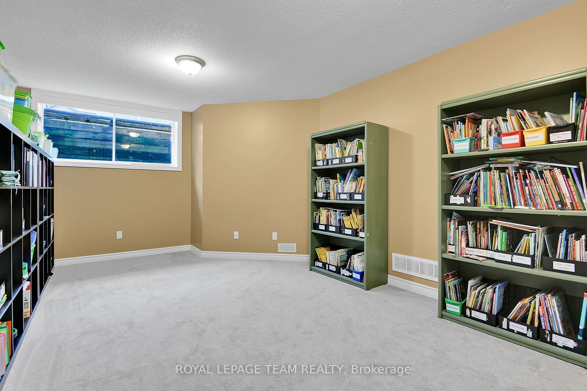 107 Garrity Crescent Property Photo 35