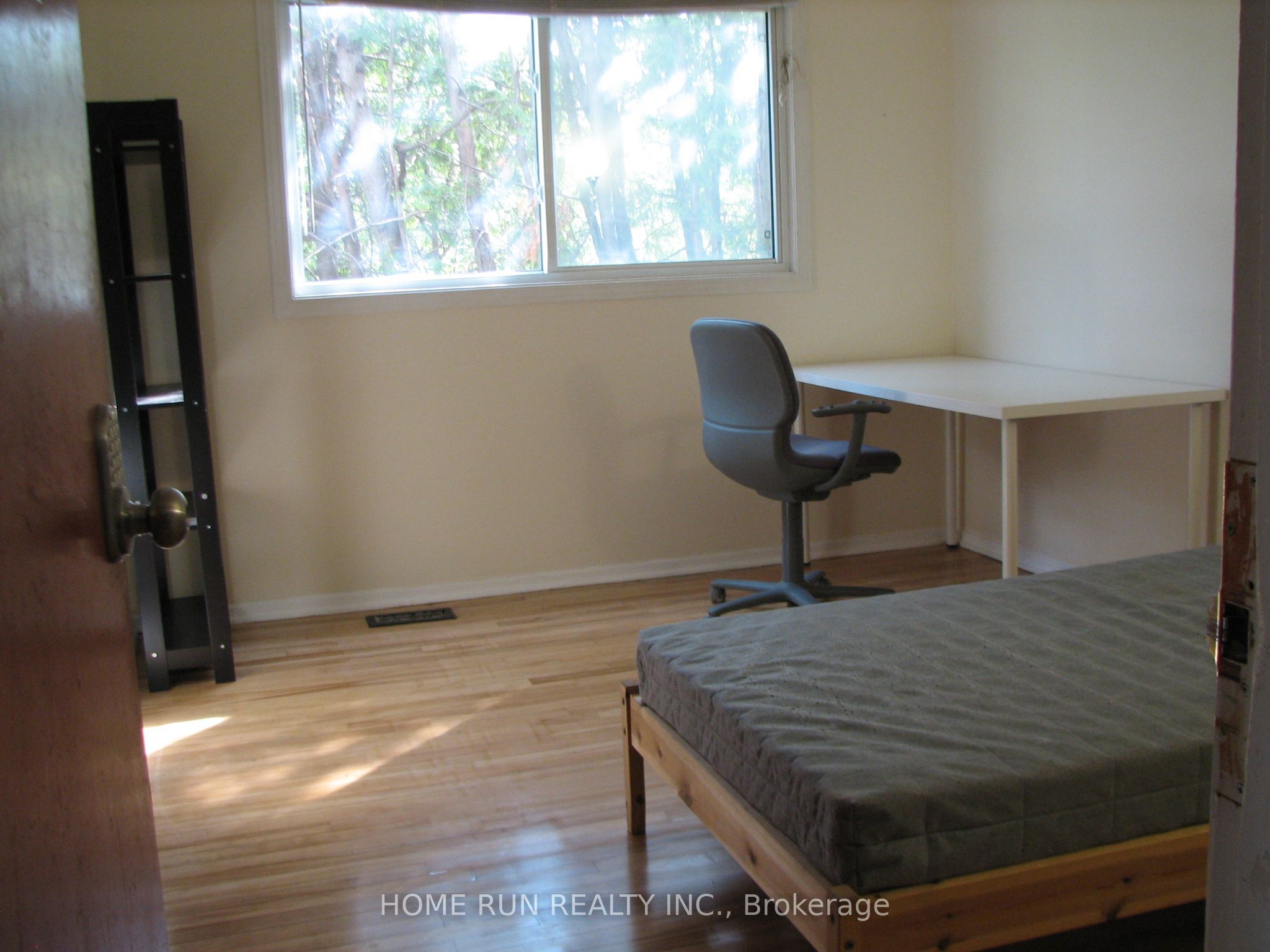 1023 Meadowlands Drive Property Photo 40