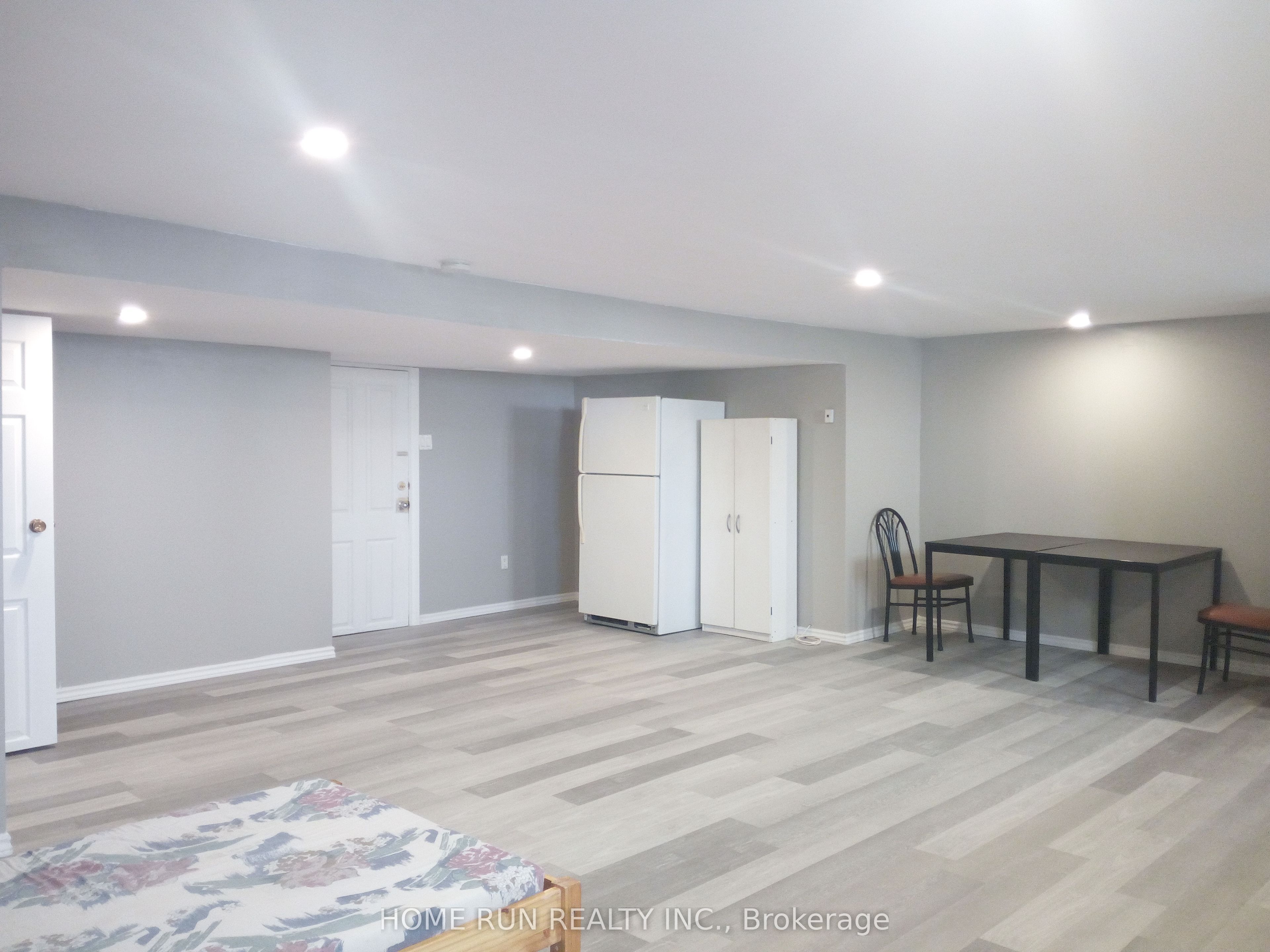 1023 Meadowlands Drive Property Photo 45
