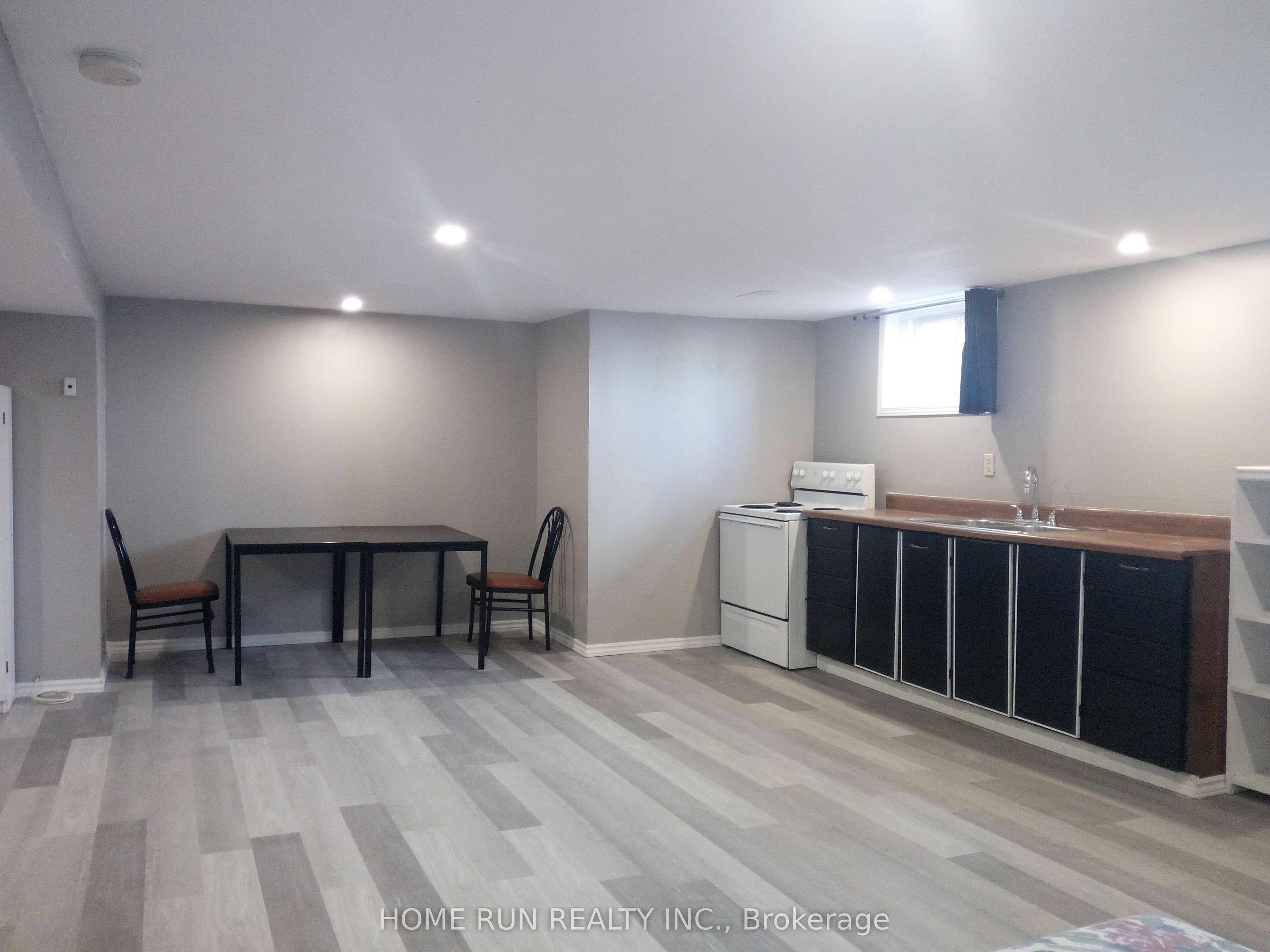 1023 Meadowlands Drive Property Photo 47