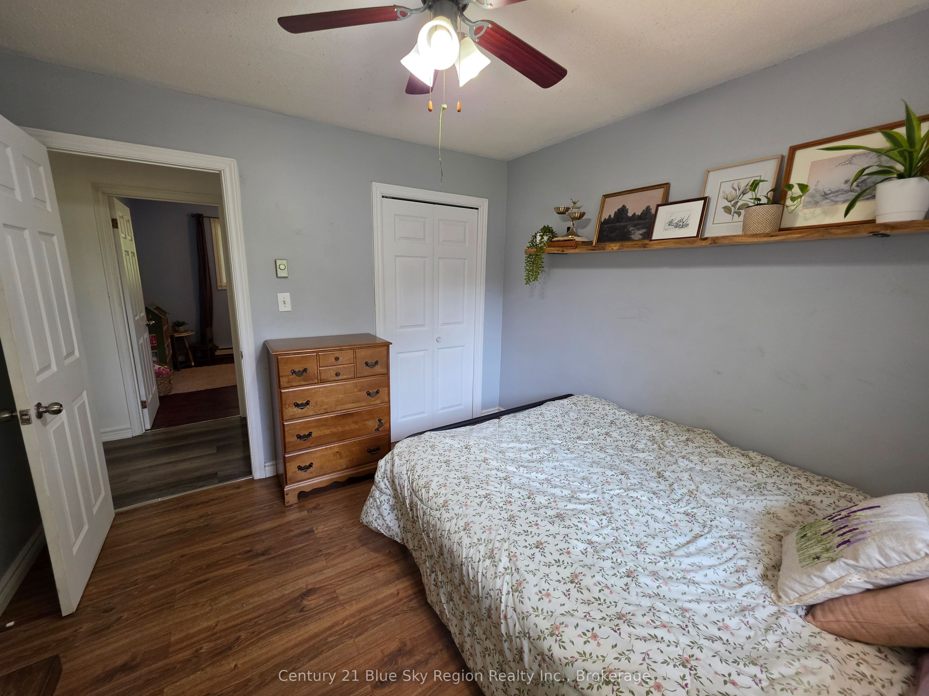 324 King Street Property Photo 13