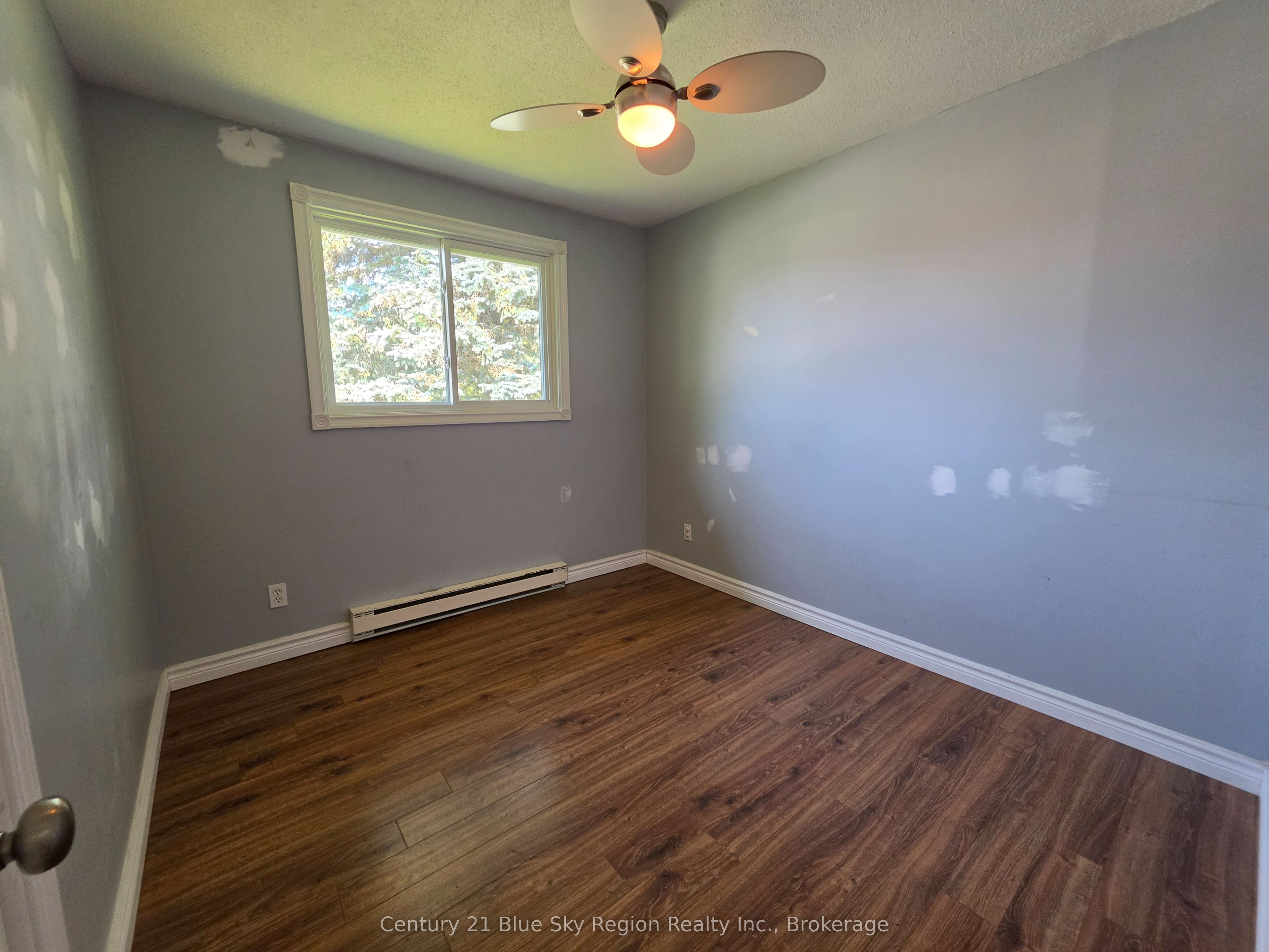324 King Street Property Photo 16