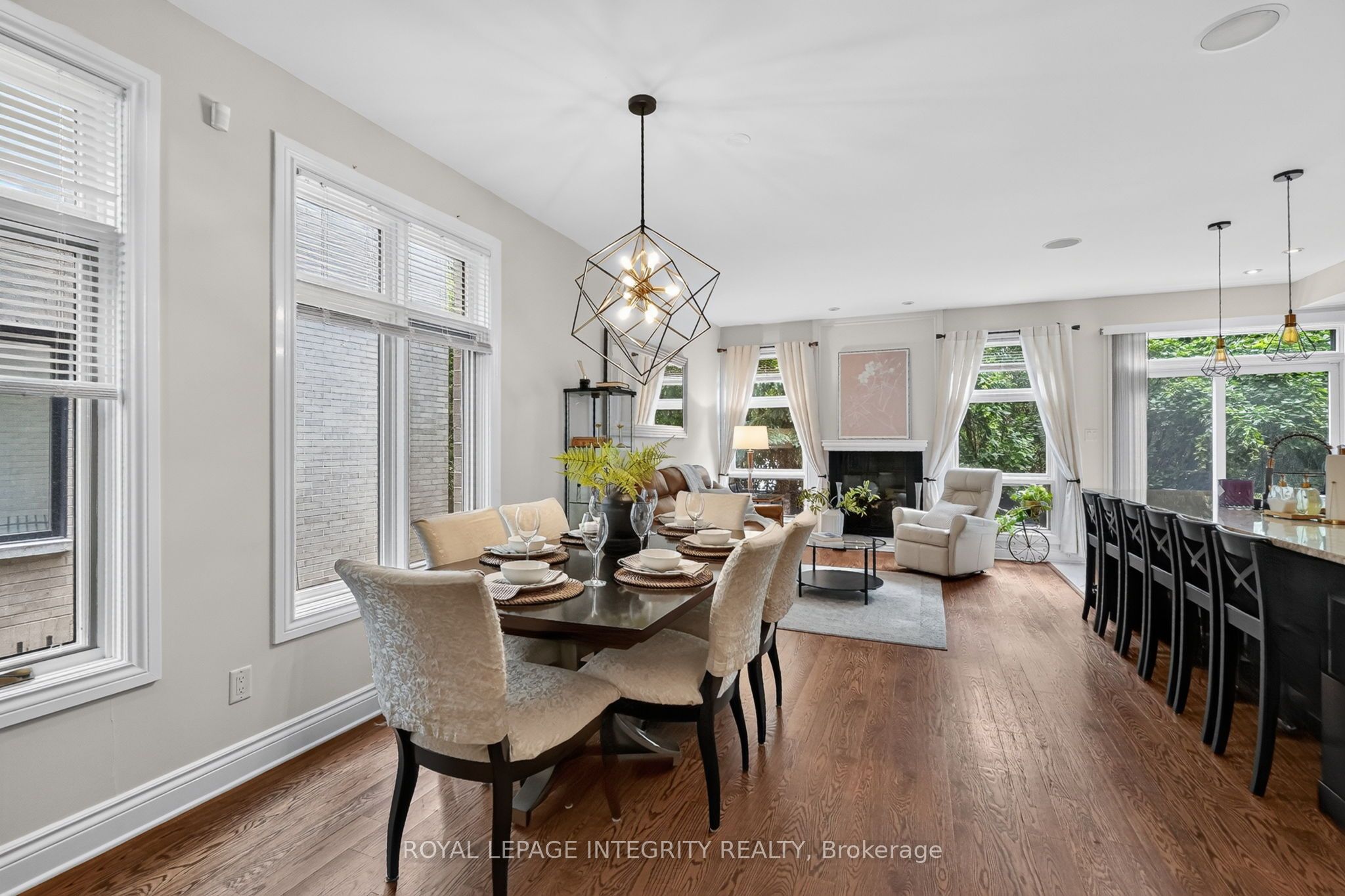 812 Petra Private Property Photo 15