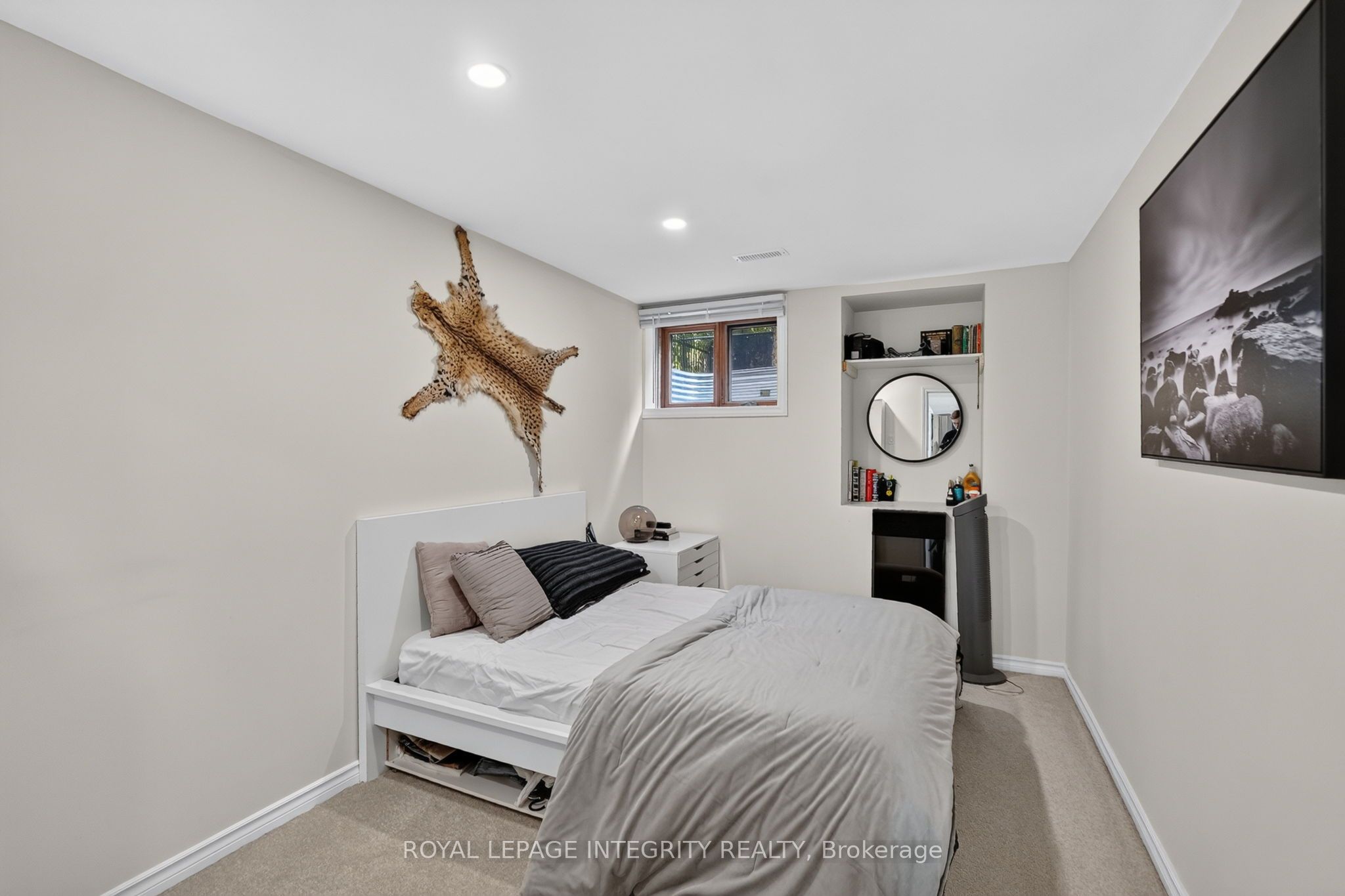 812 Petra Private Property Photo 38