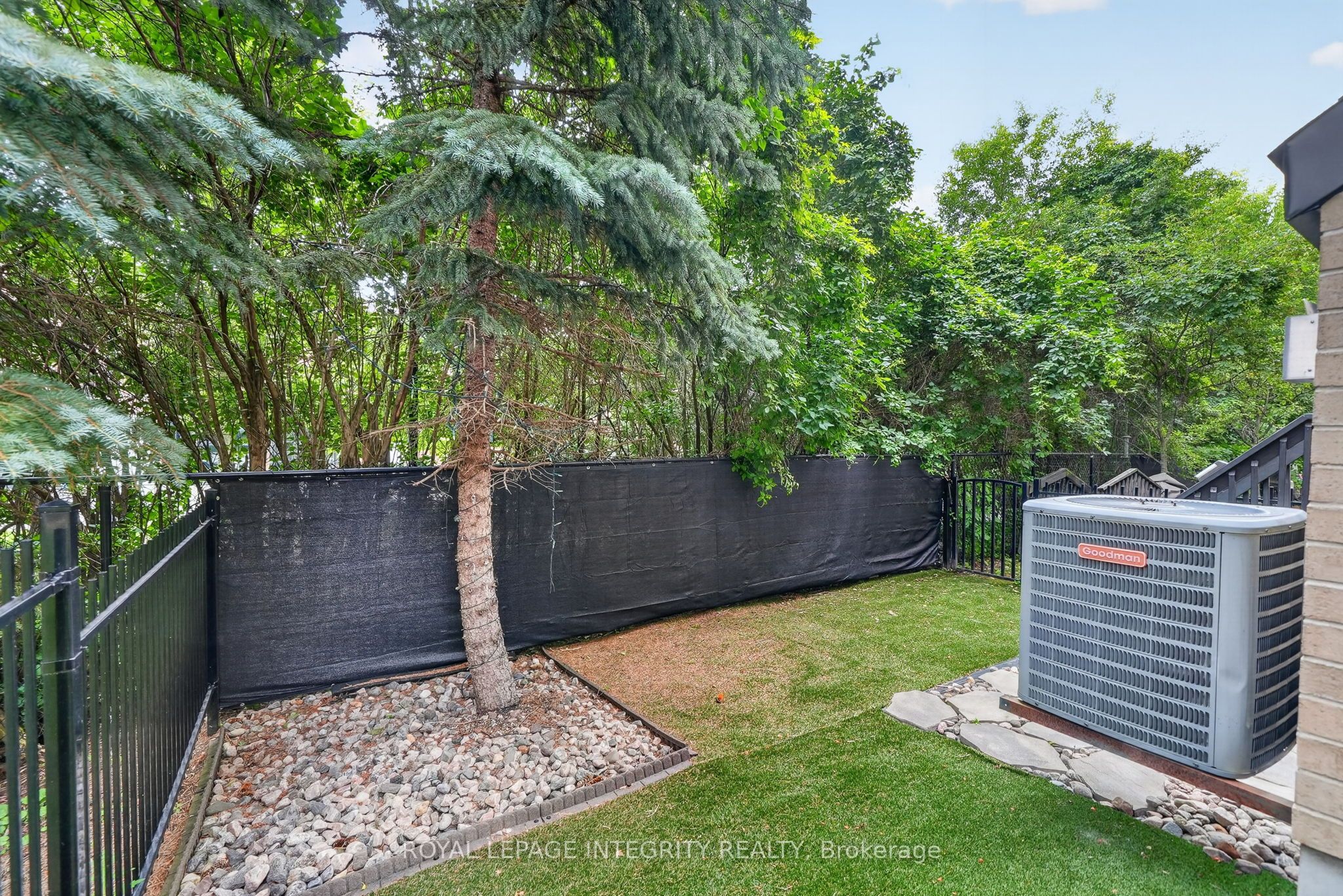 812 Petra Private Property Photo 42