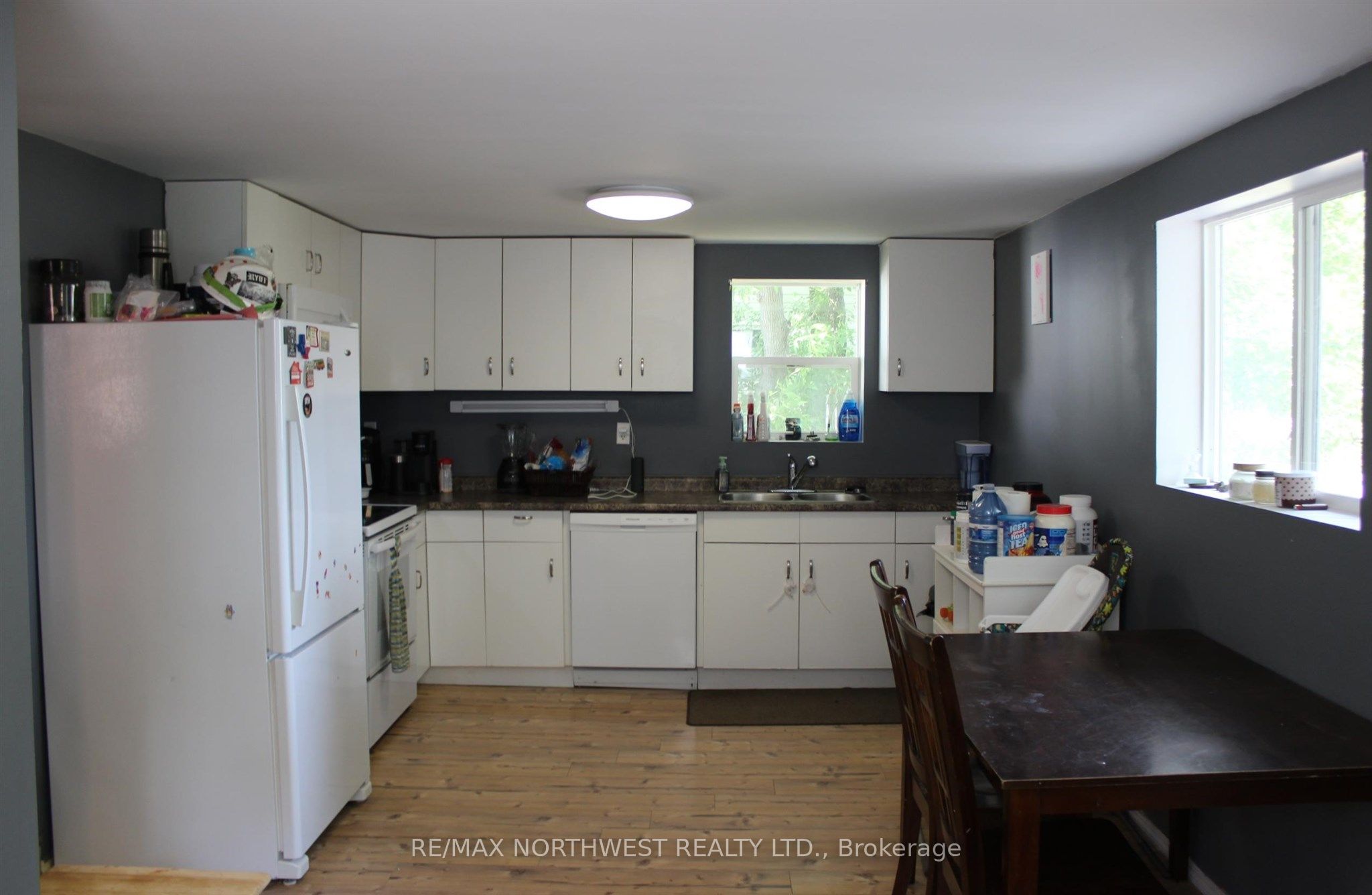 212 Fifth St Property Photo 9