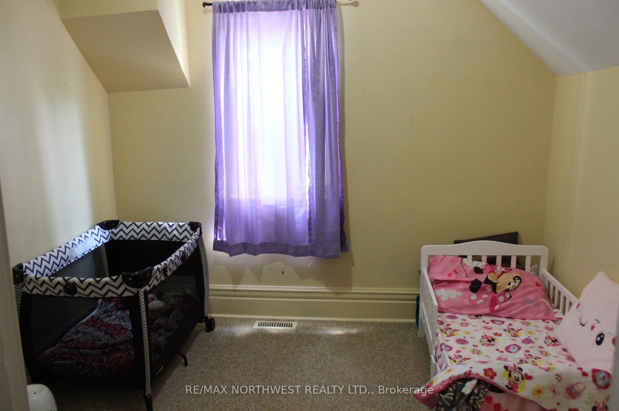 212 Fifth St Property Photo 22