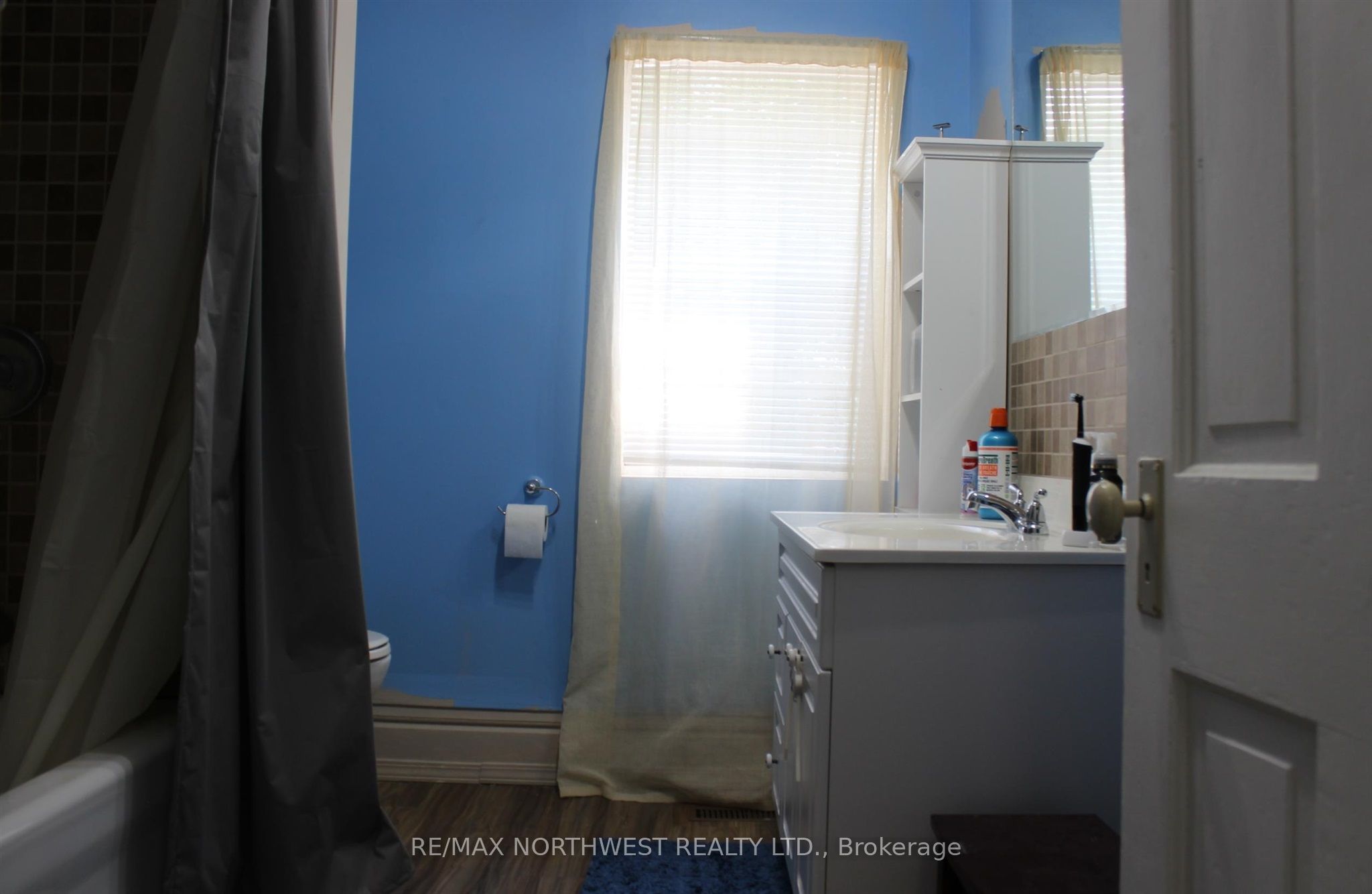 212 Fifth St Property Photo 27
