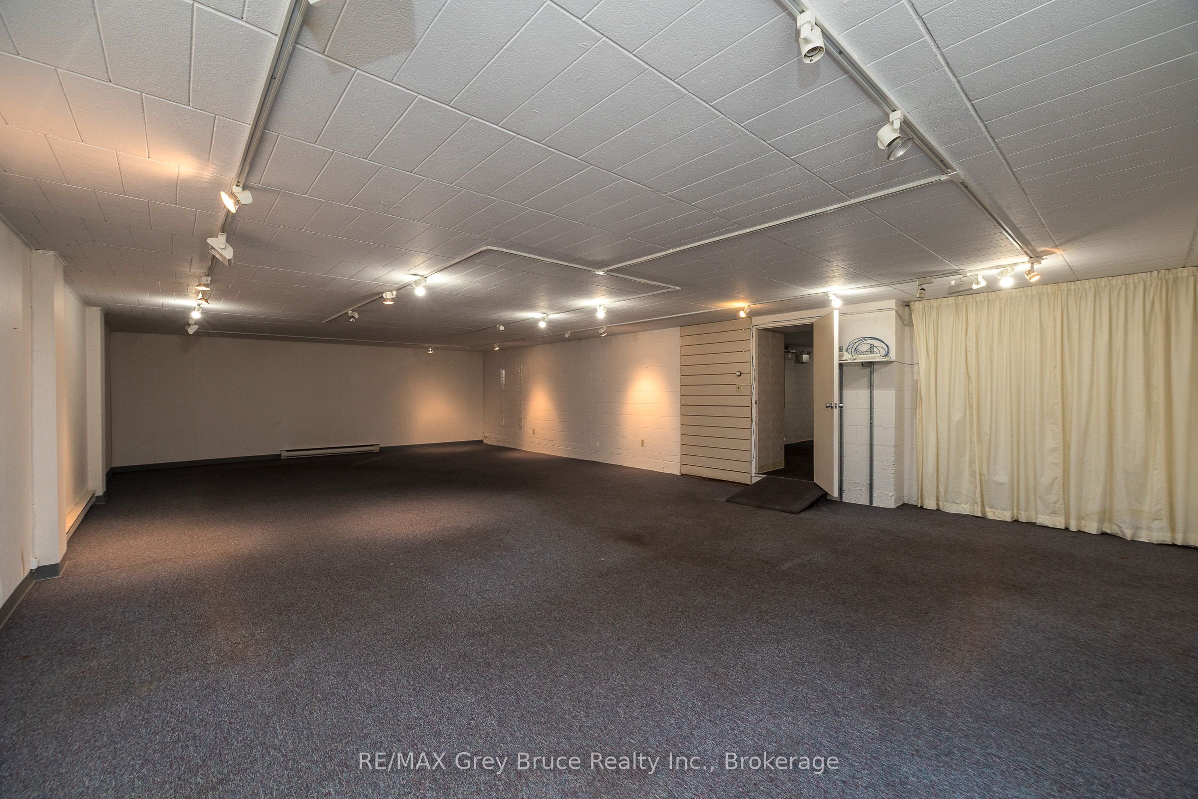 1178 4th Avenue W Property Photo 19