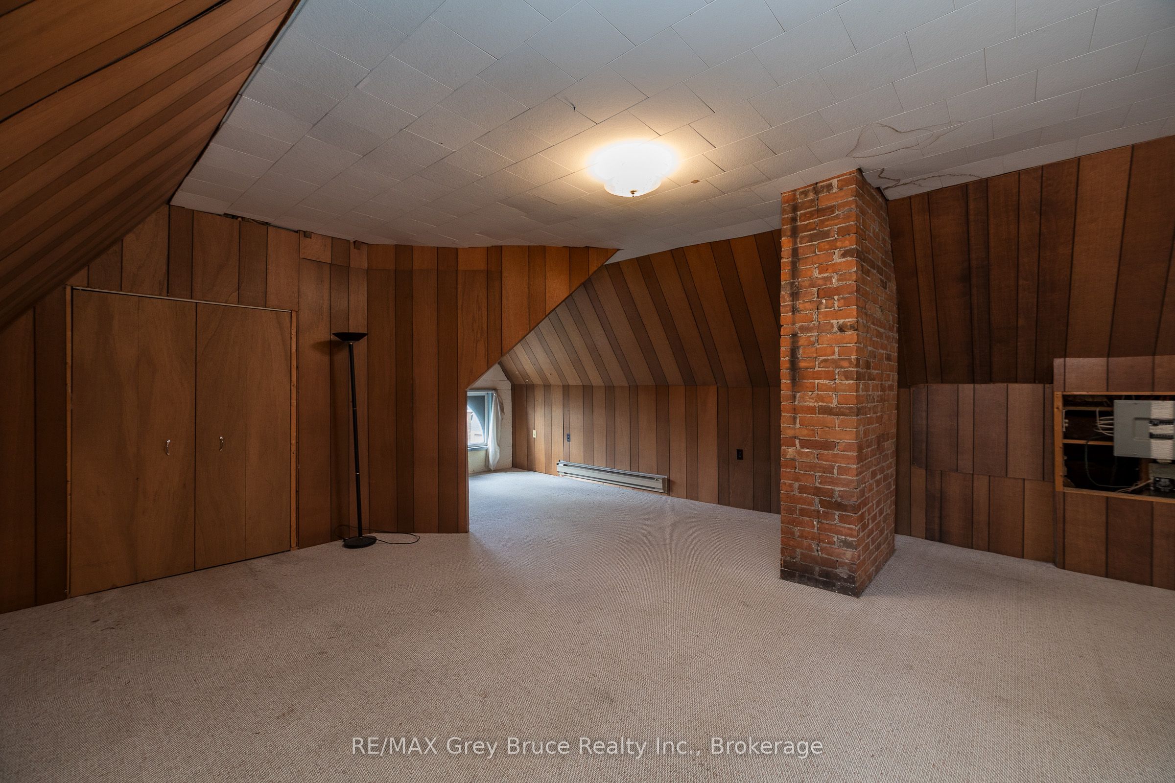 1178 4th Avenue W Property Photo 24
