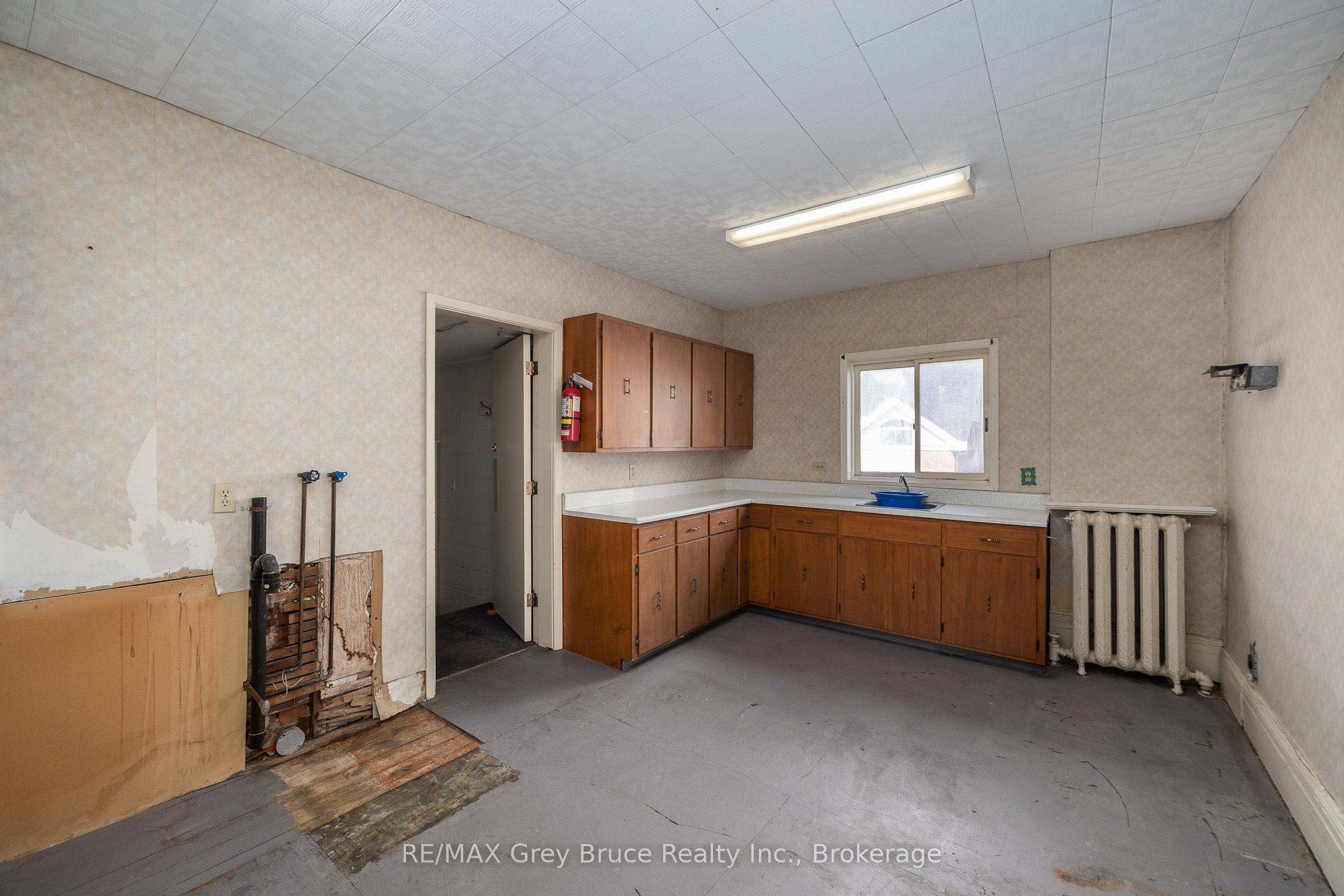 1178 4th Avenue W Property Photo 29