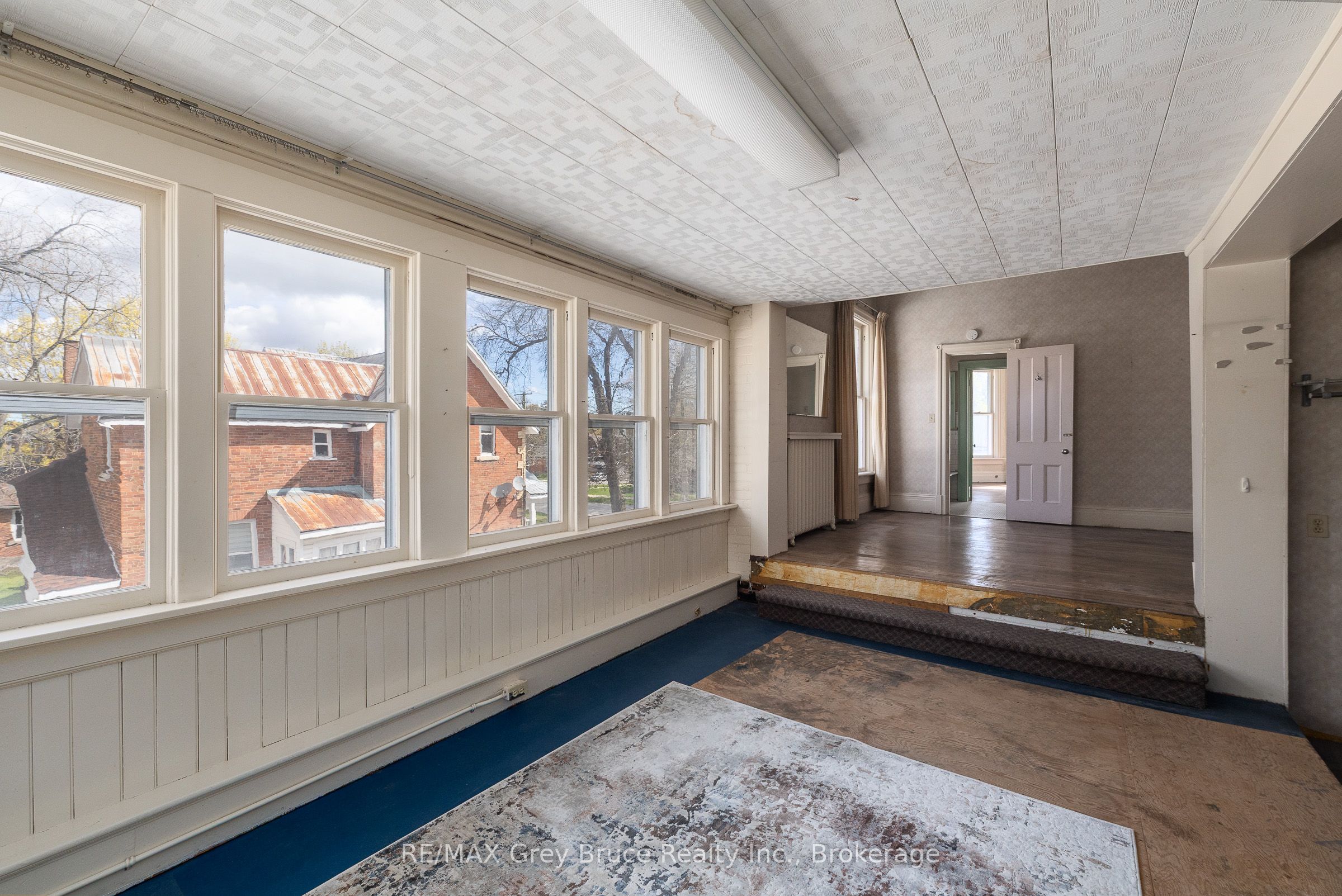 1178 4th Avenue W Property Photo 30