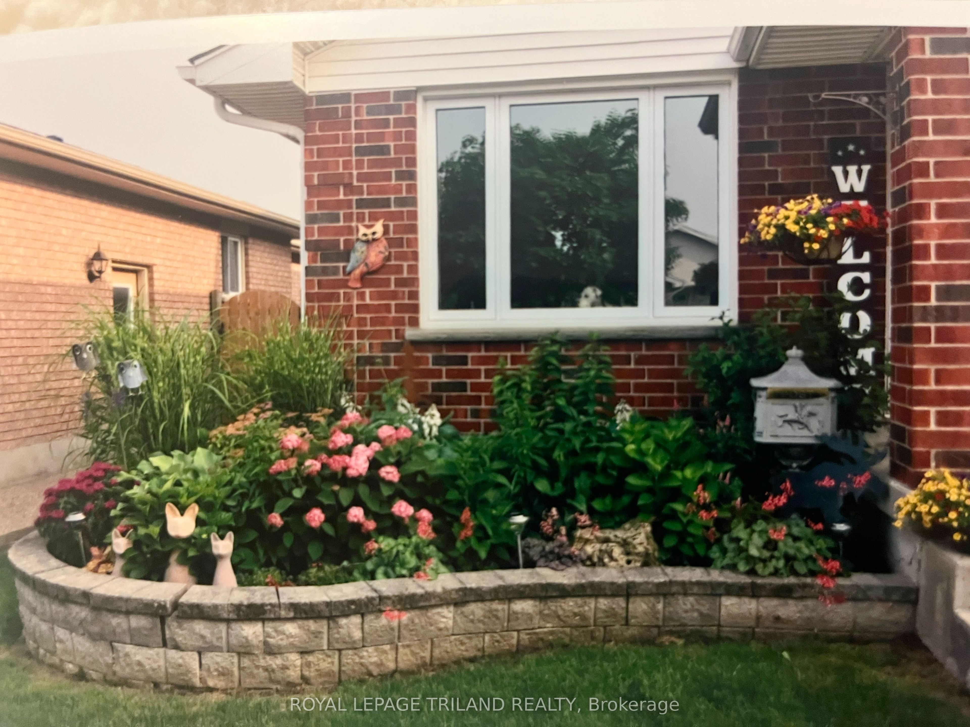 252 Josselyn Drive Property Photo 2