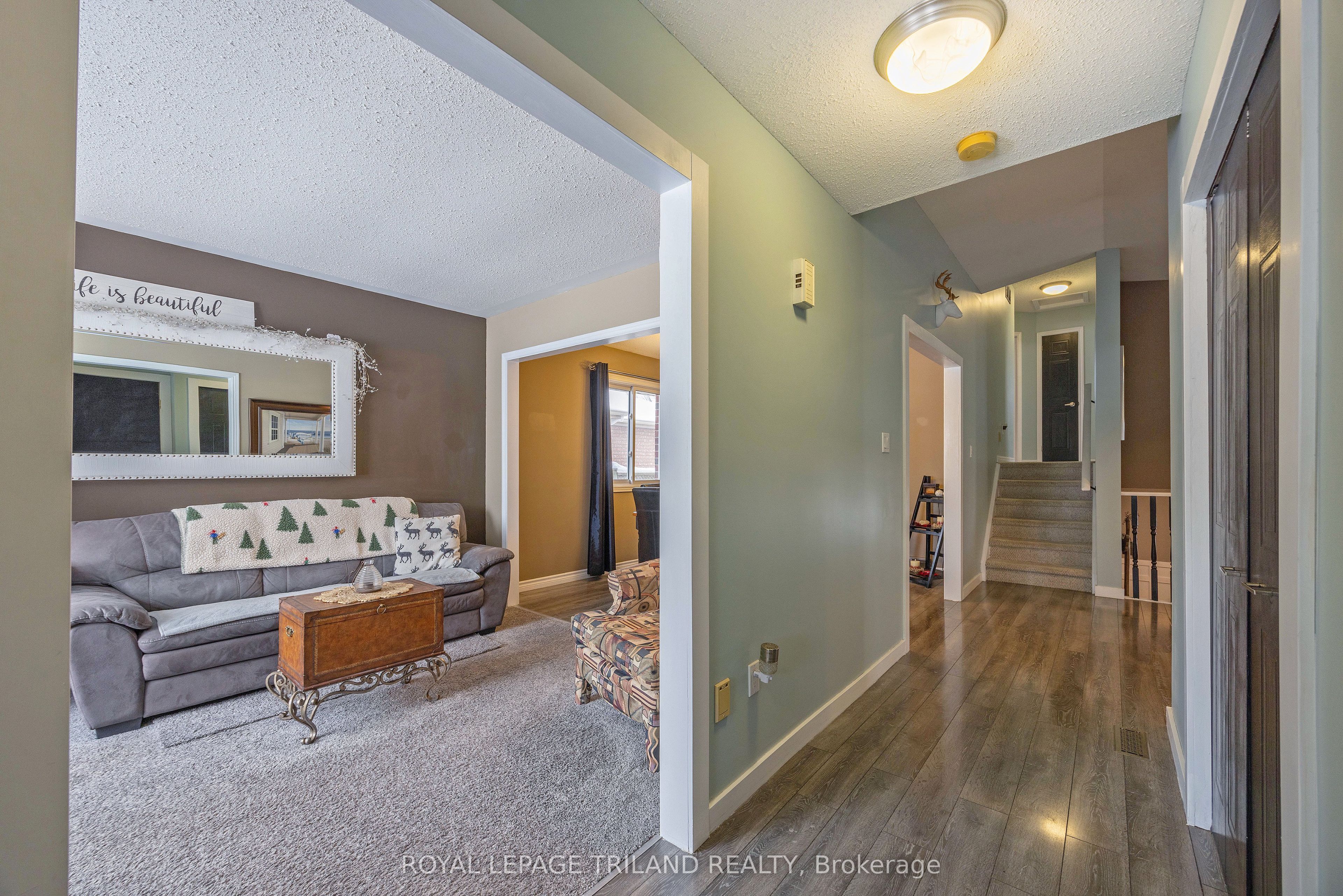 252 Josselyn Drive Property Photo 5