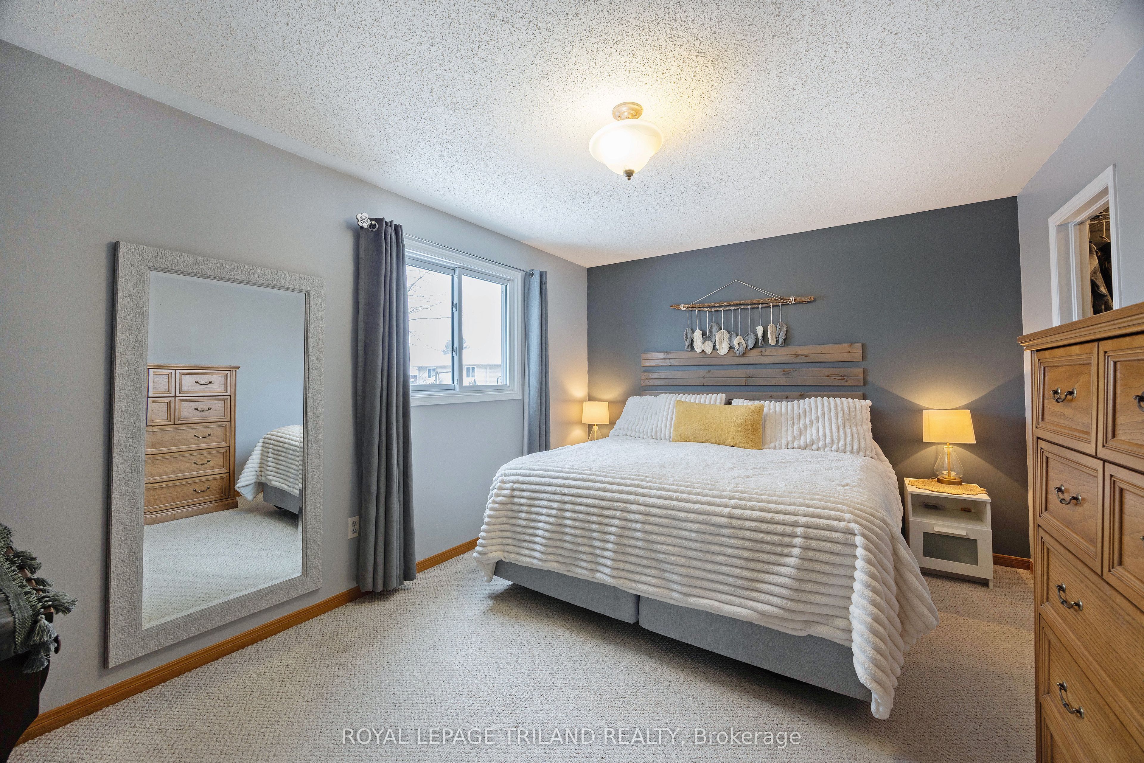 252 Josselyn Drive Property Photo 14