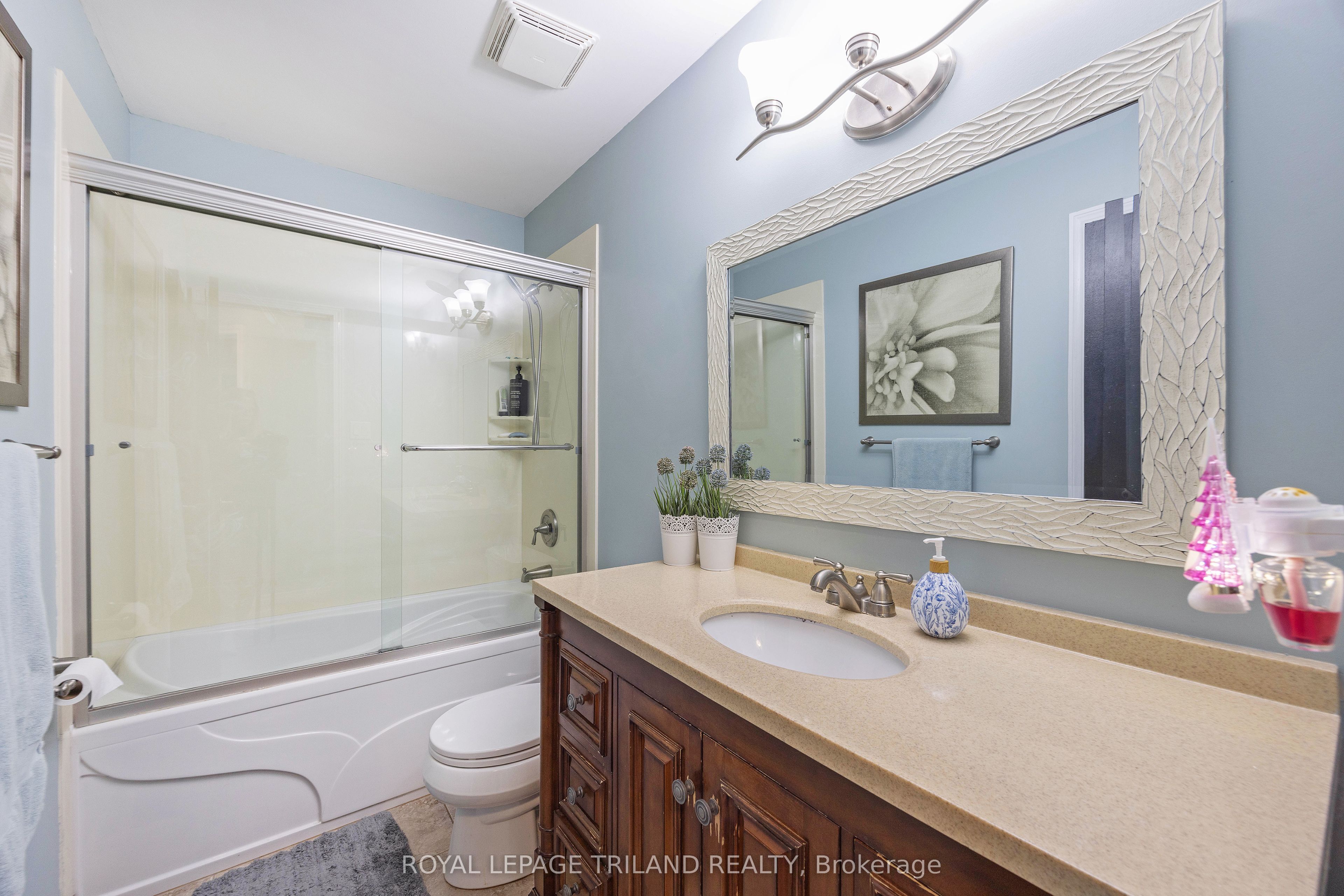 252 Josselyn Drive Property Photo 18