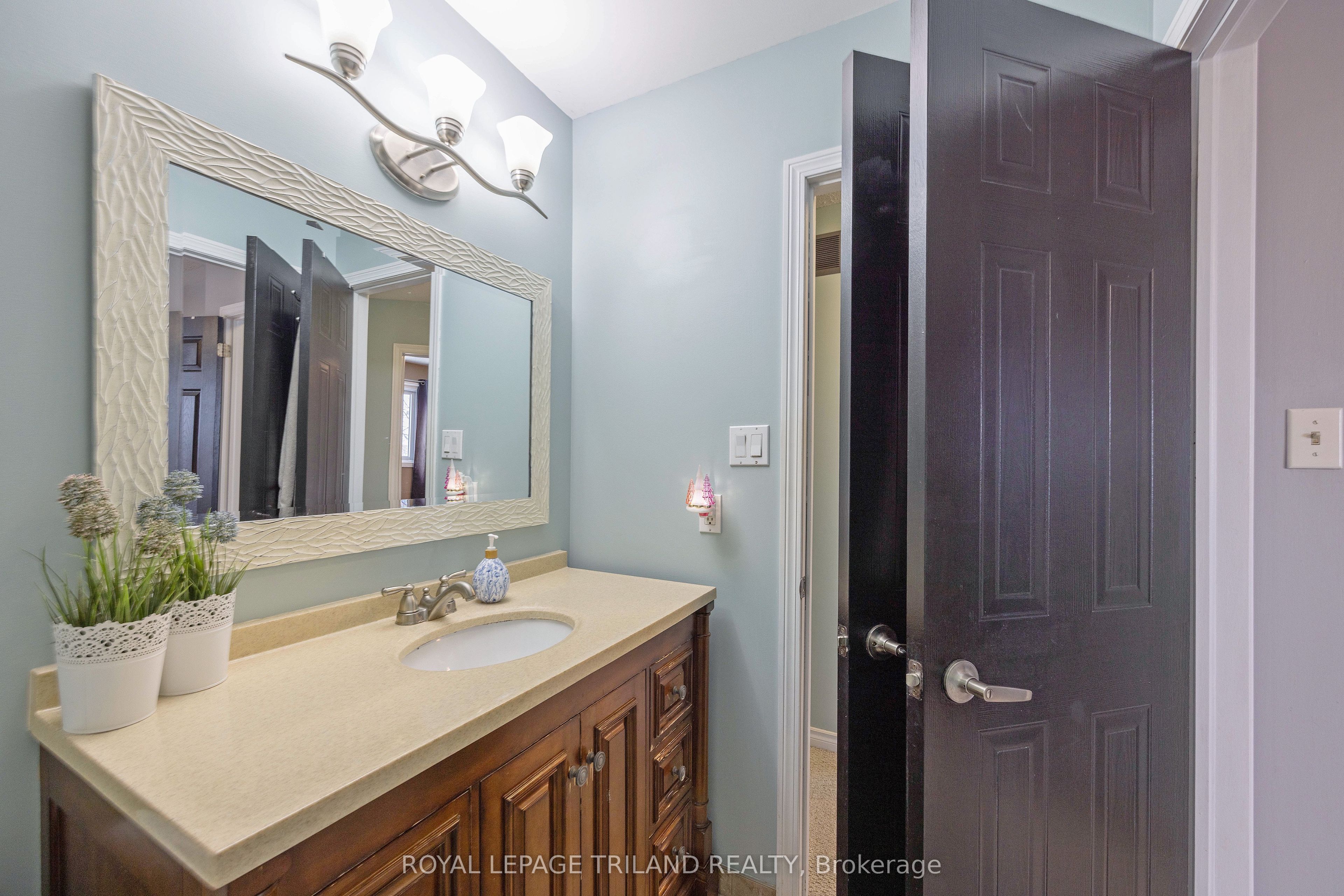 252 Josselyn Drive Property Photo 19