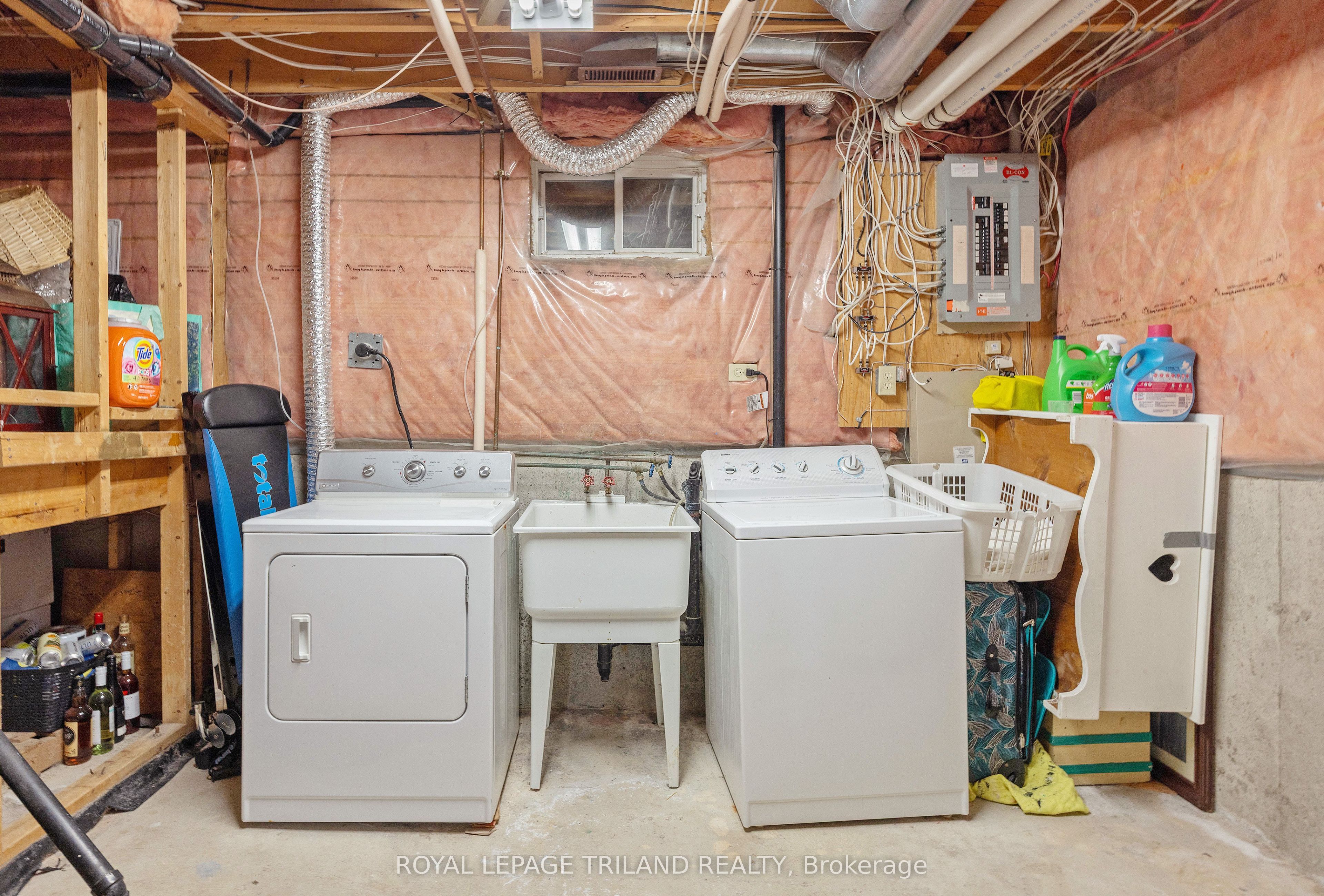 252 Josselyn Drive Property Photo 27