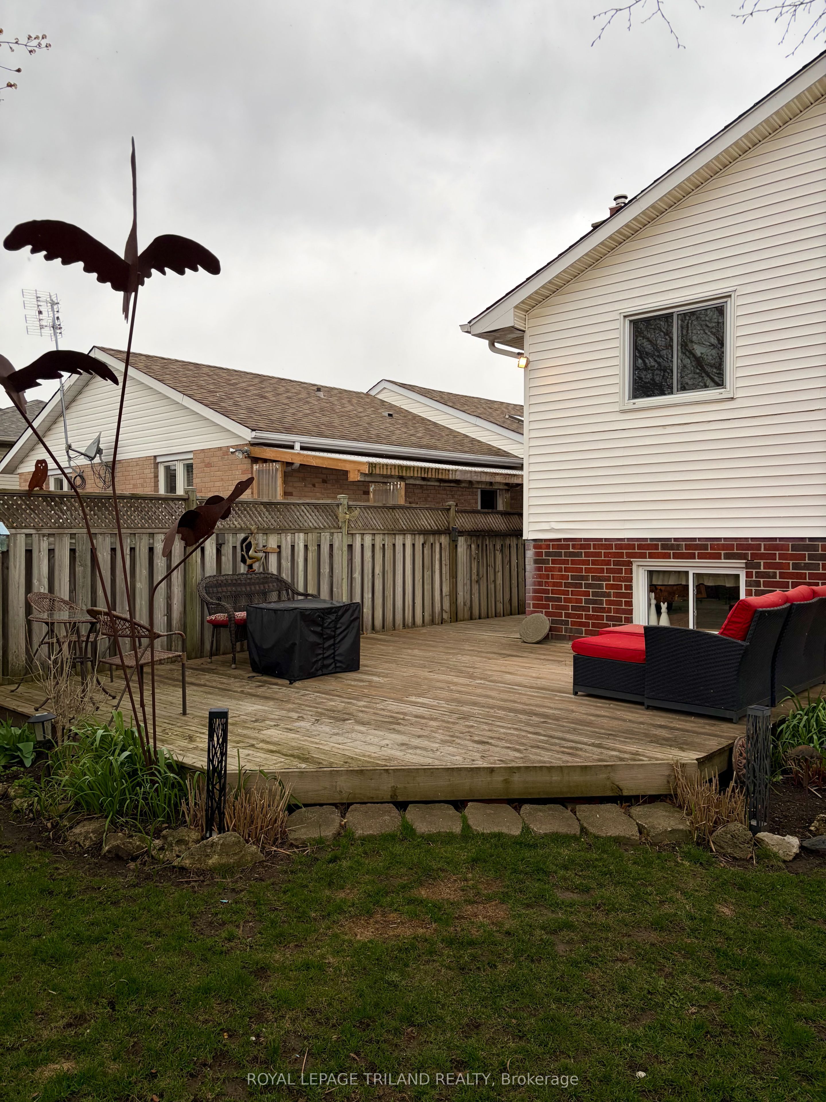 252 Josselyn Drive Property Photo 33