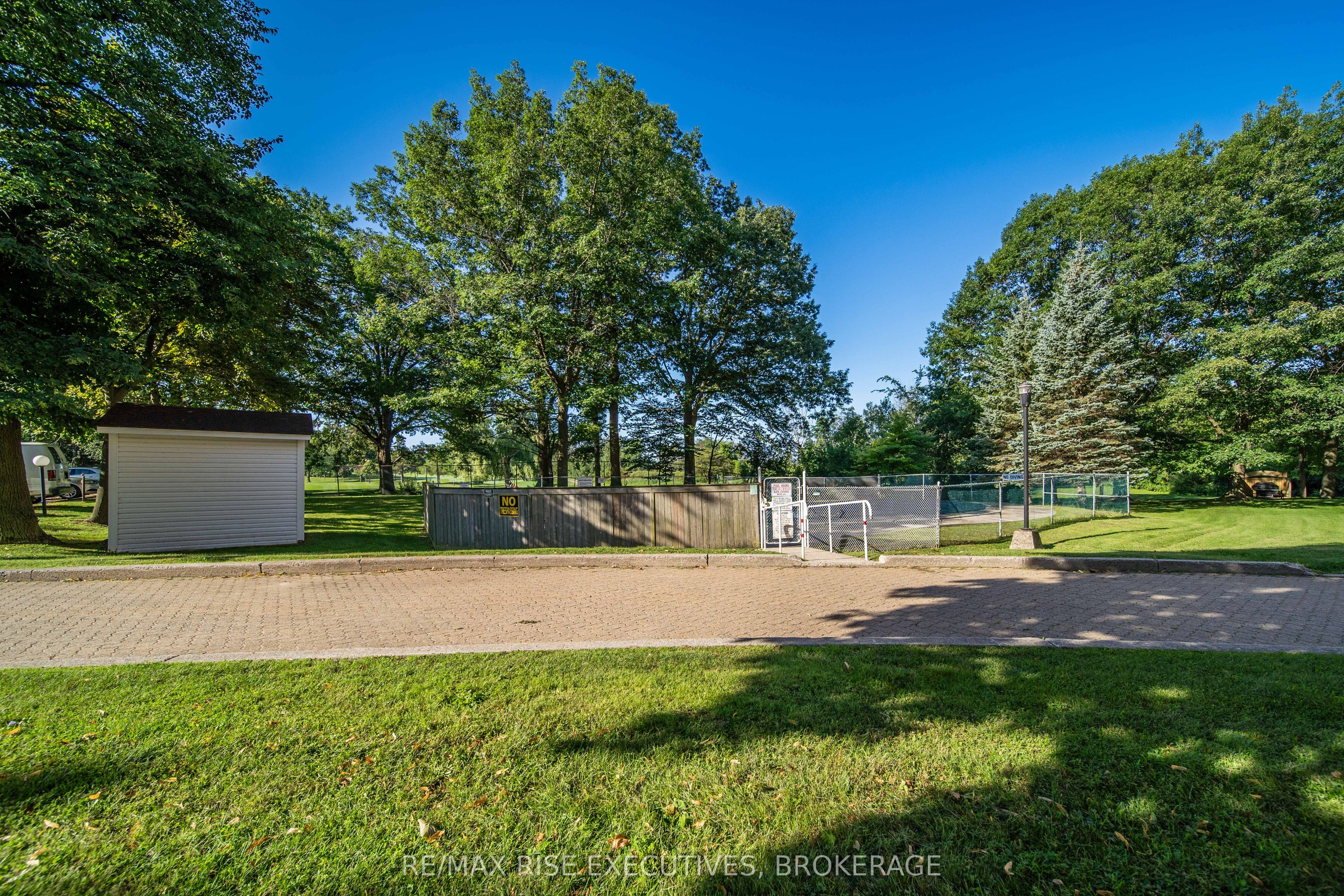 66 Greenview Drive 310 Property Photo 39