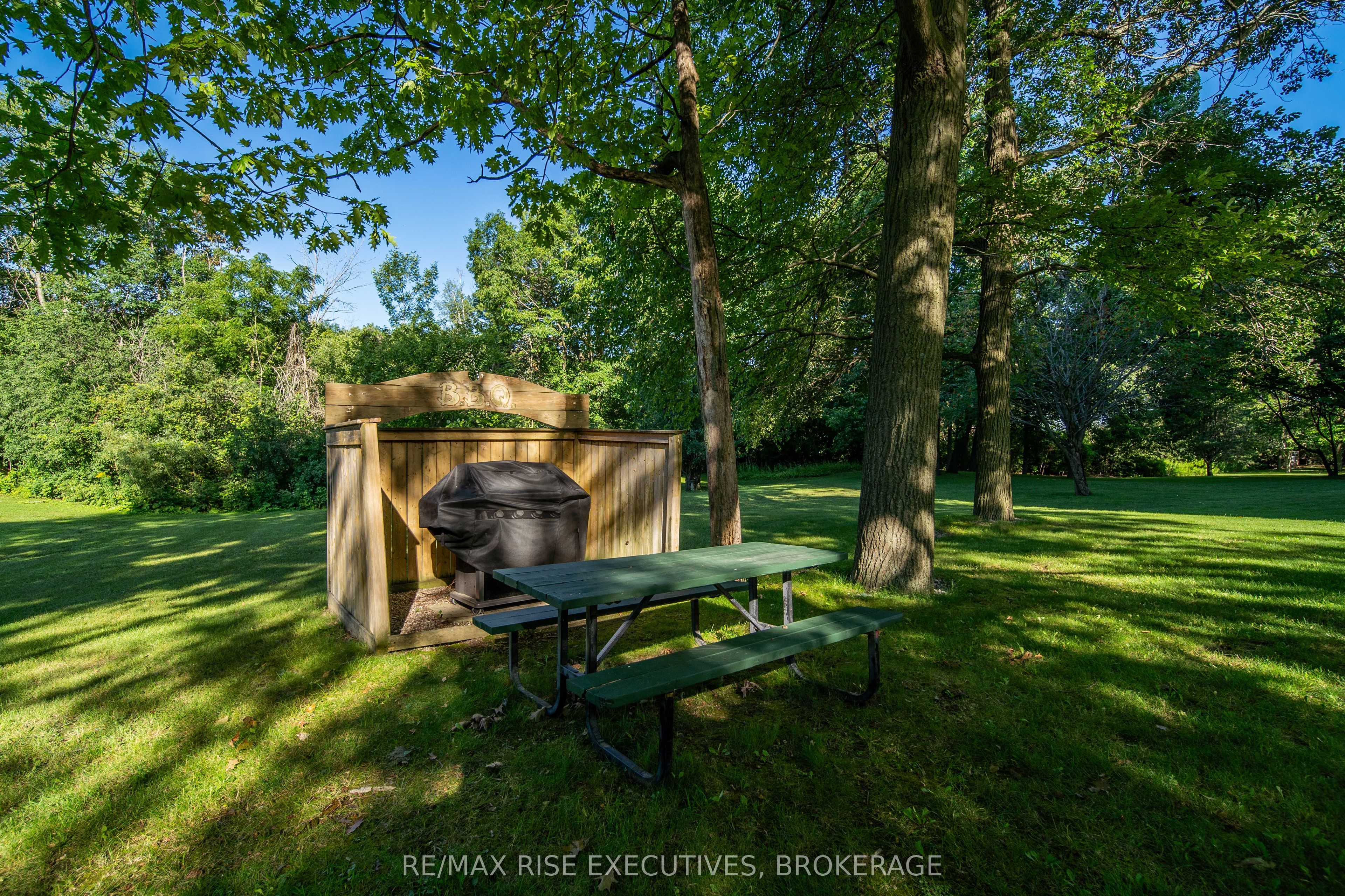 66 Greenview Drive 310 Property Photo 40
