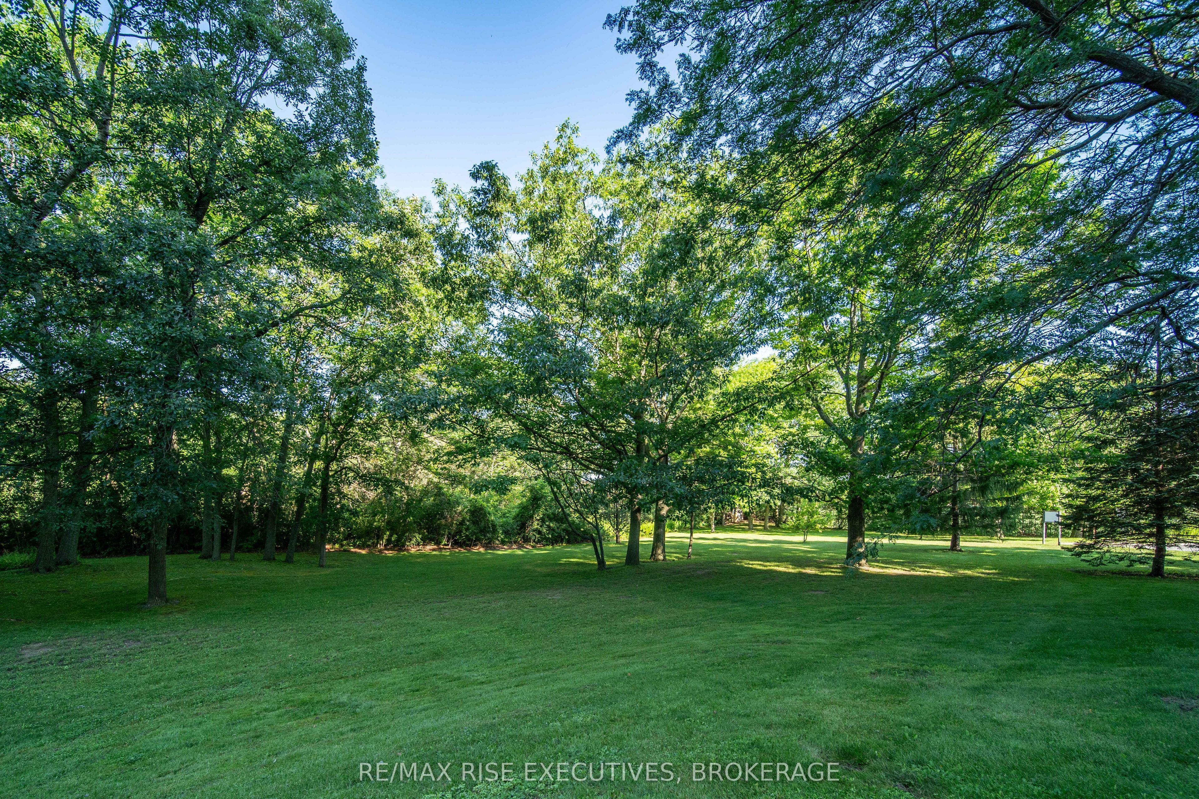 66 Greenview Drive 310 Property Photo 43