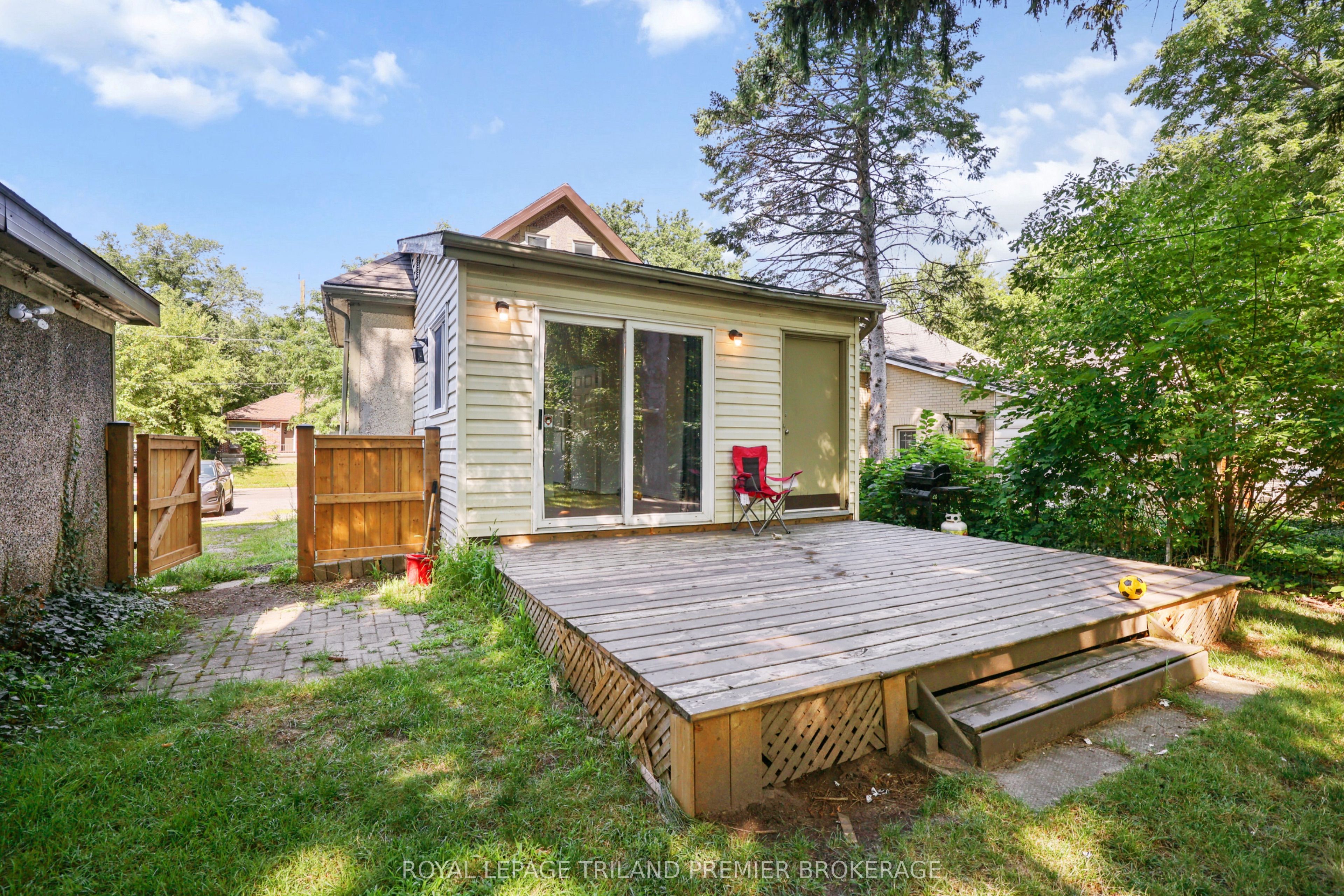 12 Orchard Street Property Photo 19