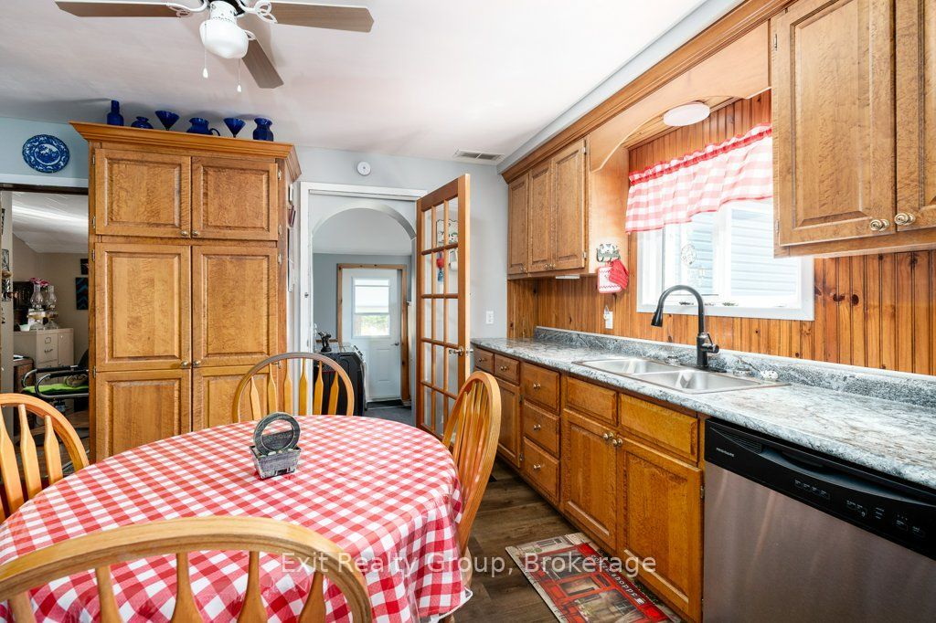 455 Minnie Avenue Property Photo 10