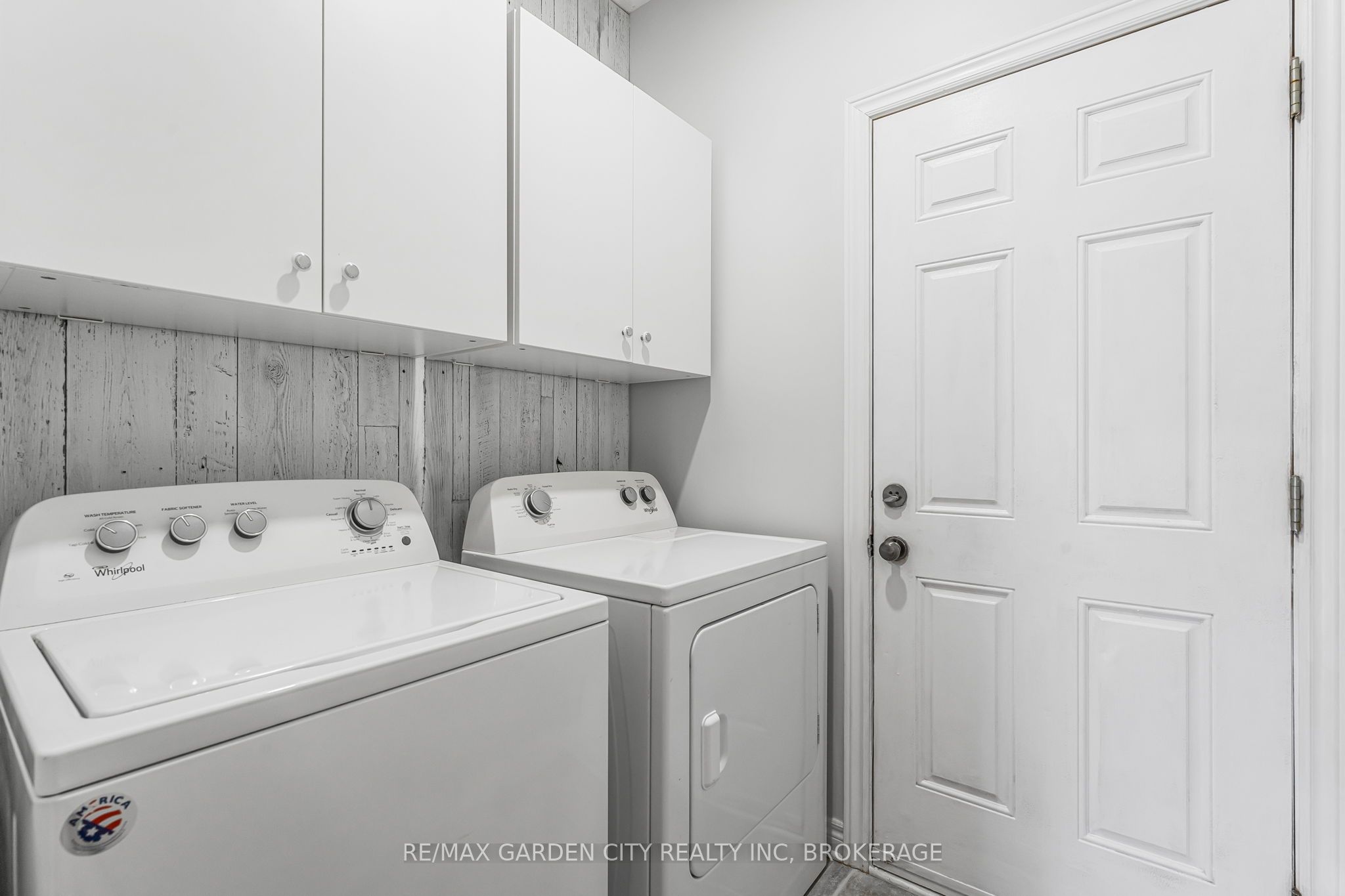 4022 Bush Crescent Property Photo 22