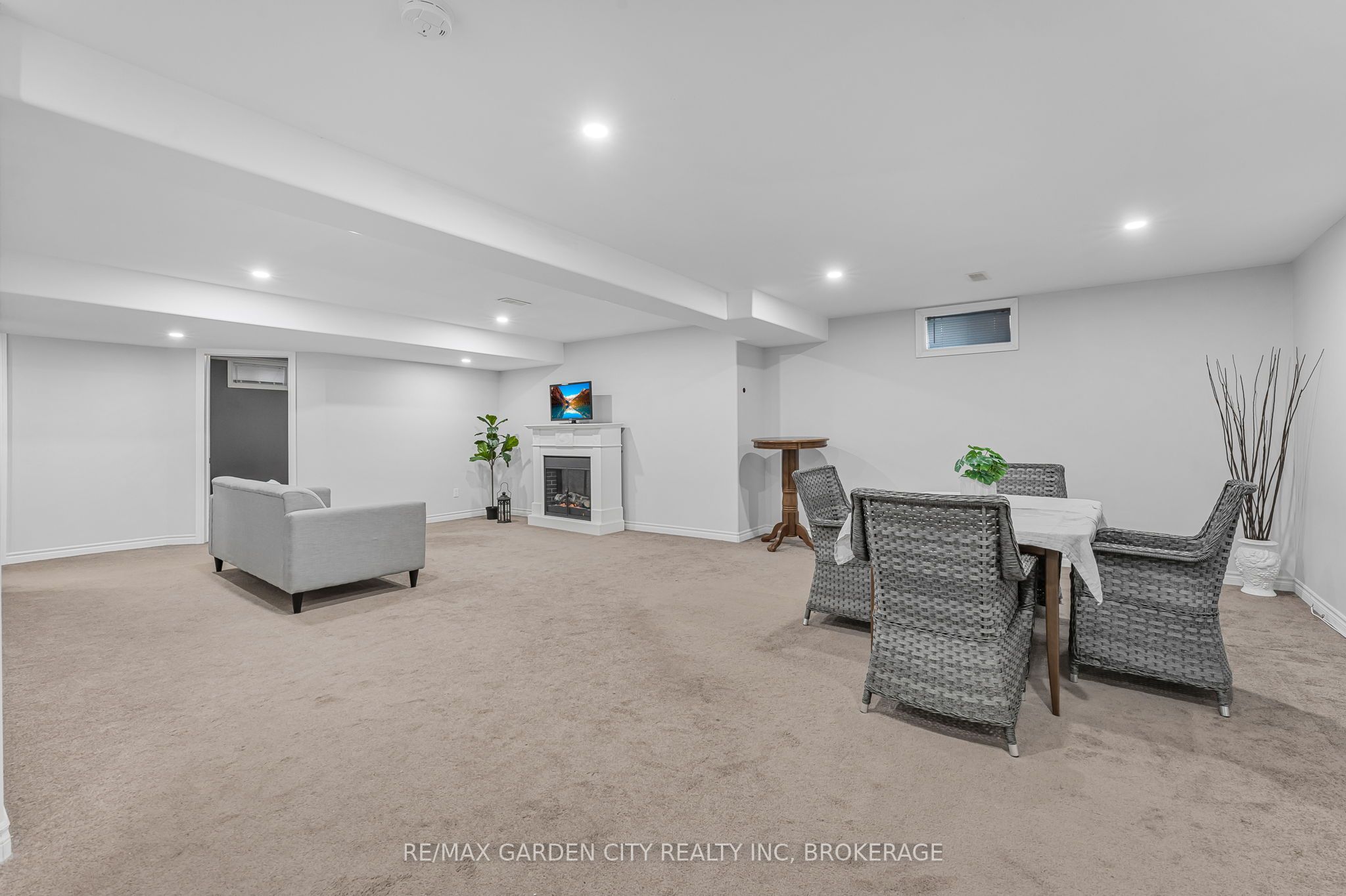 4022 Bush Crescent Property Photo 24