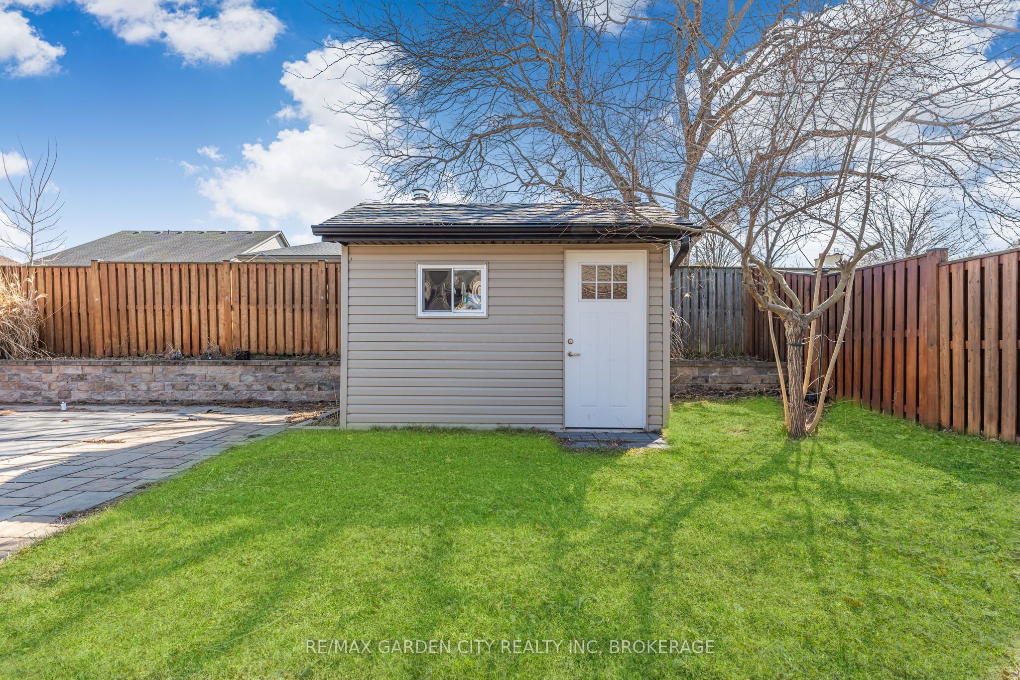 4022 Bush Crescent Property Photo 30