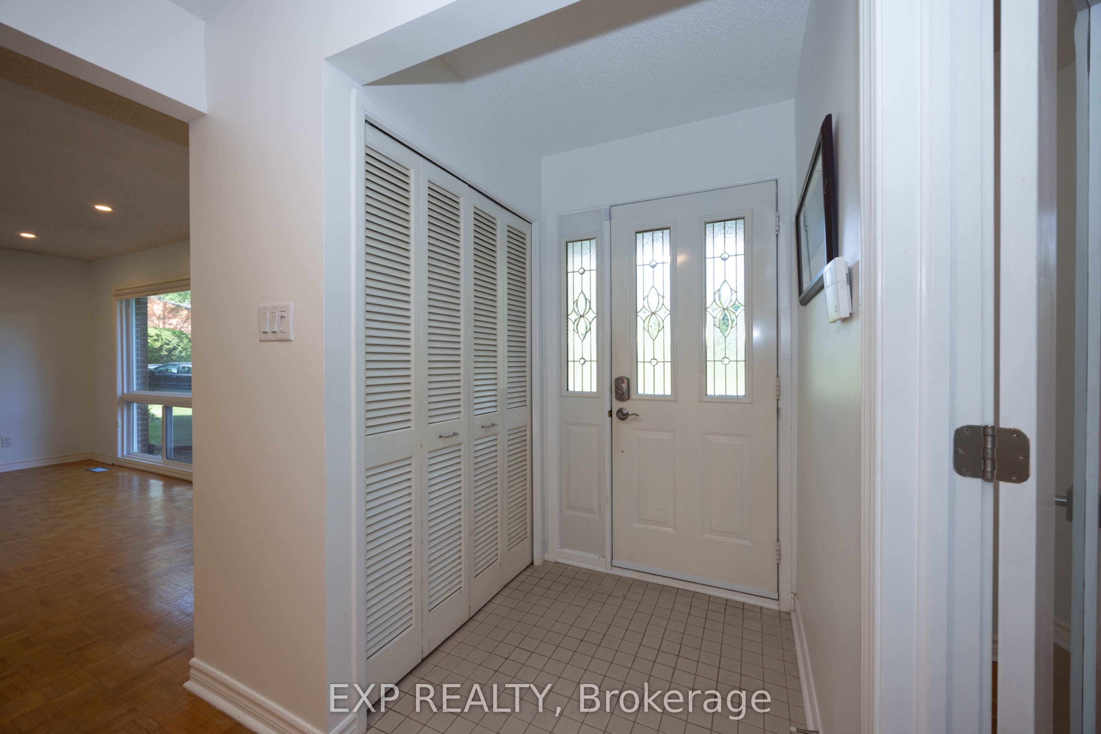 14 Carr Crescent Property Photo 5