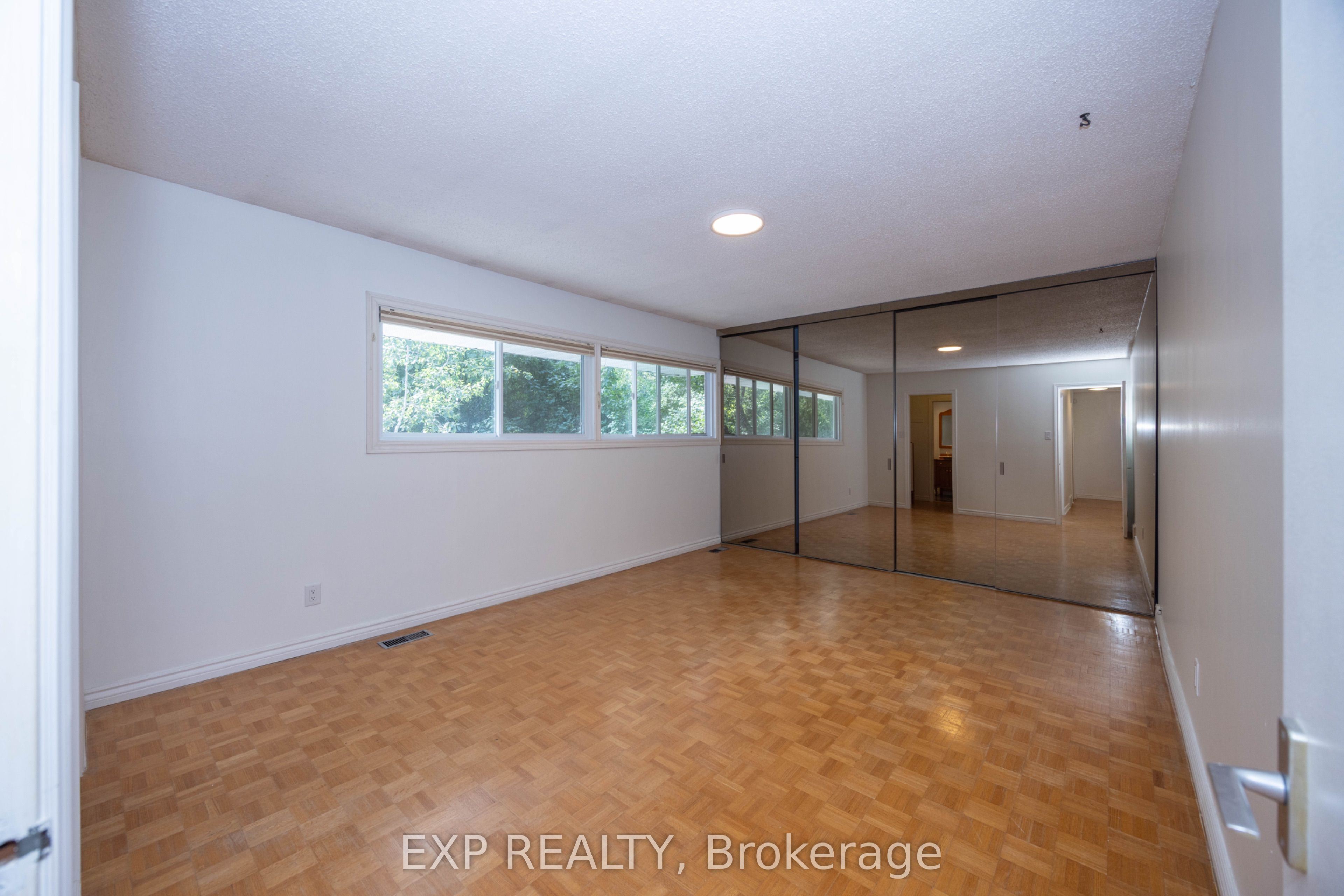 14 Carr Crescent Property Photo 21