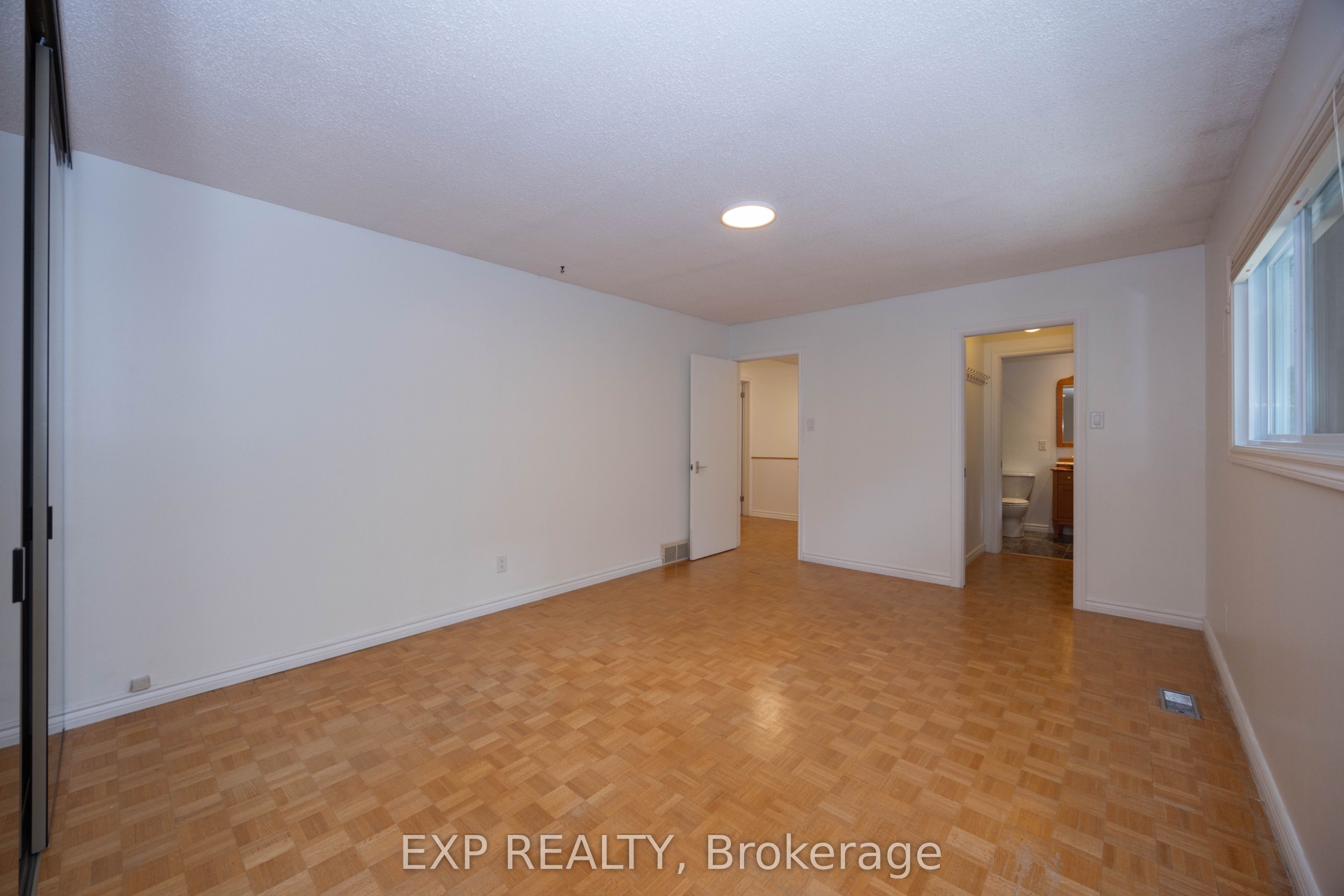 14 Carr Crescent Property Photo 22