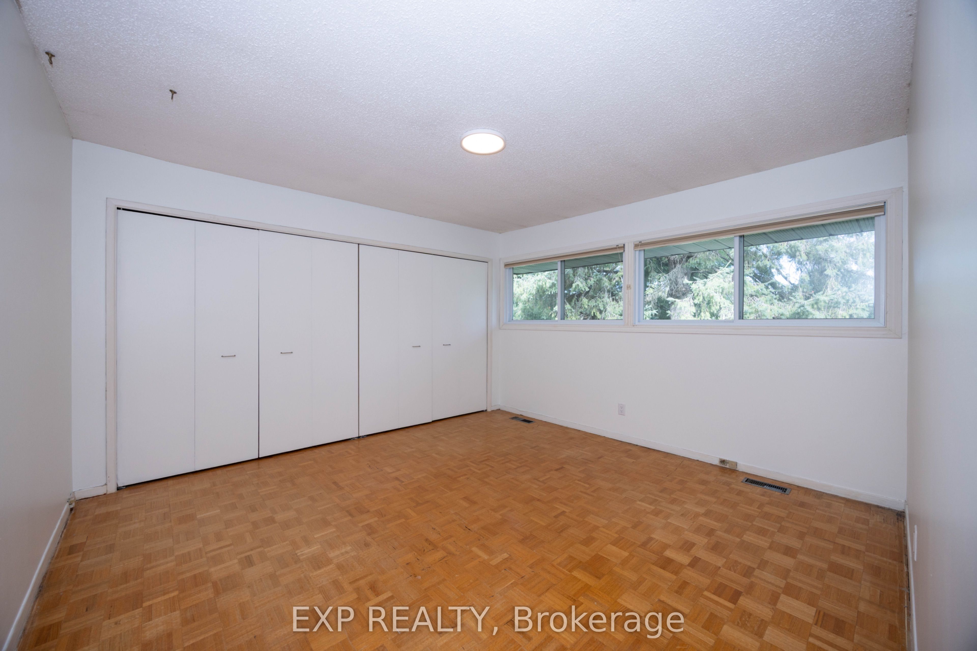 14 Carr Crescent Property Photo 24