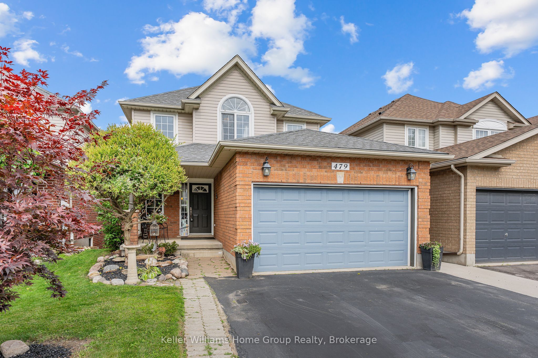 479 Doon S Drive E Property Photo 3