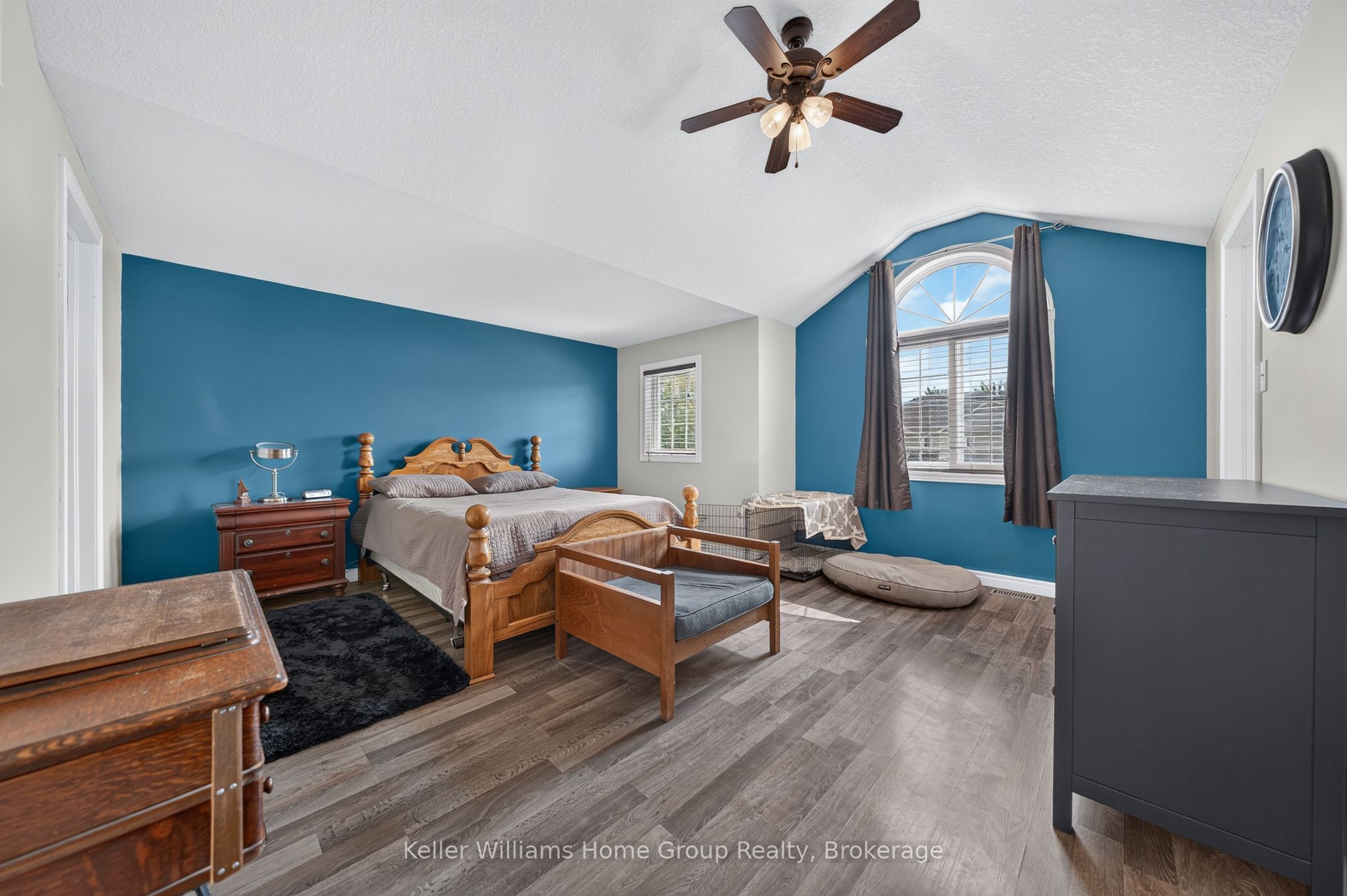 479 Doon S Drive E Property Photo 19