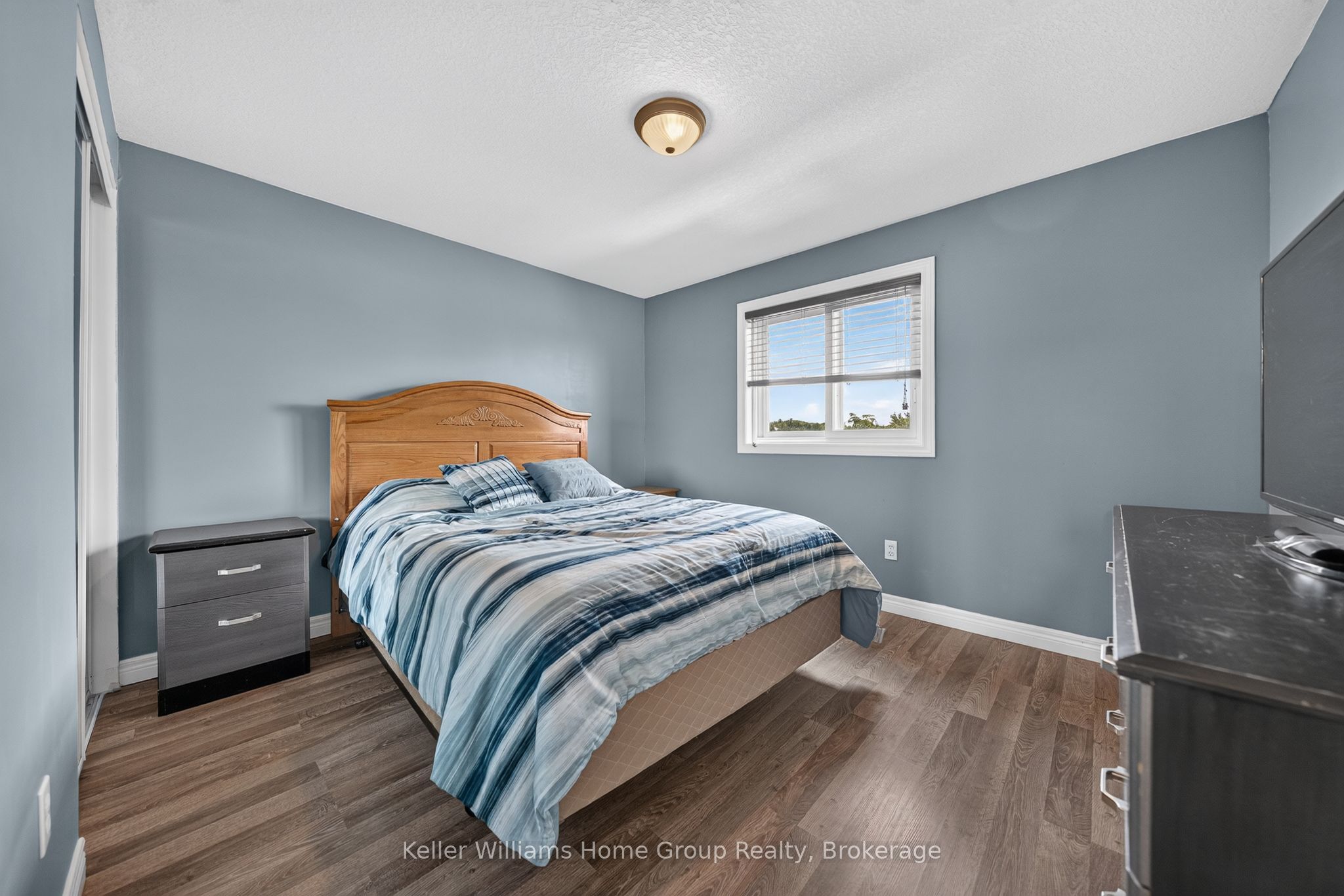 479 Doon S Drive E Property Photo 23