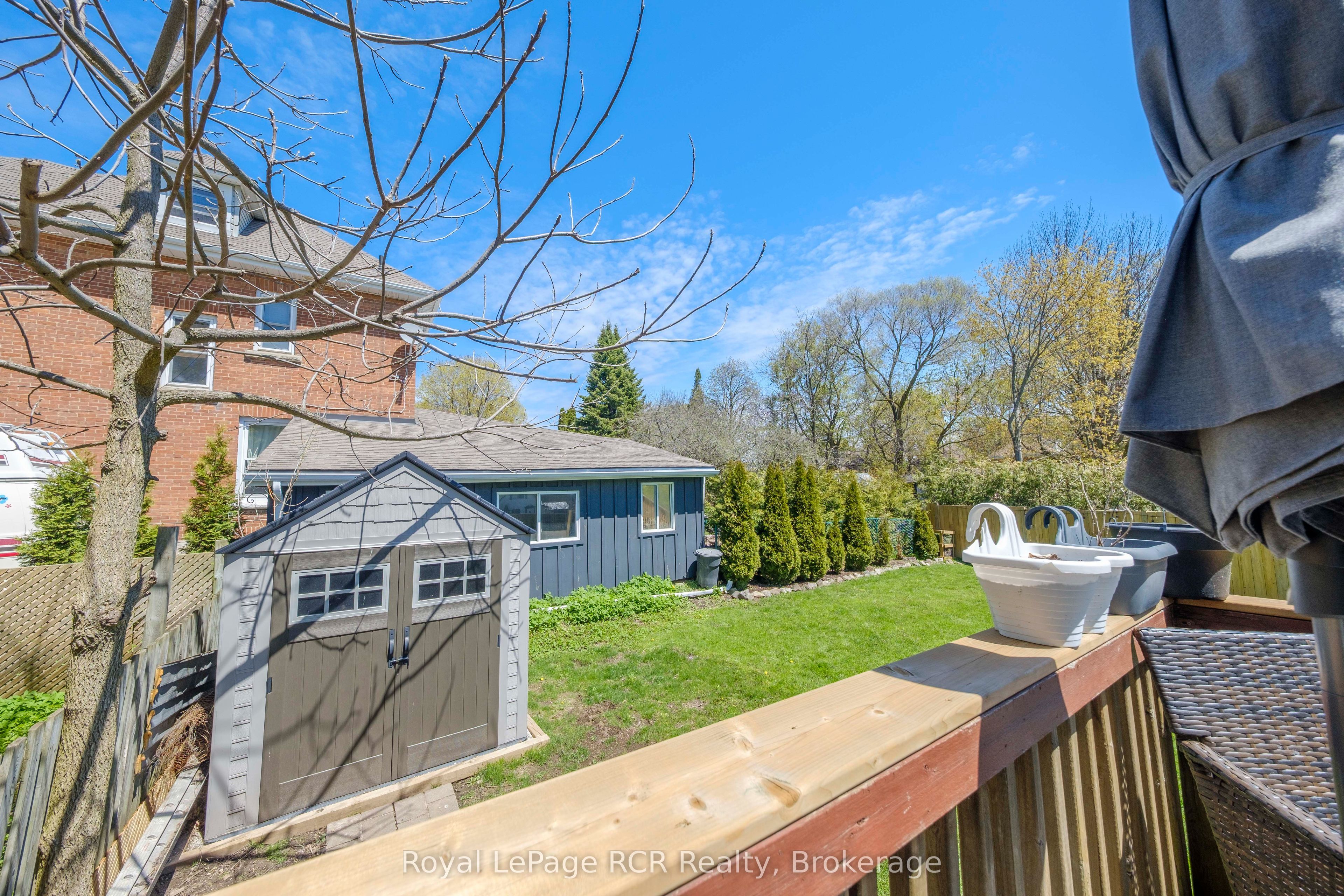 494 16th Street W Property Photo 19