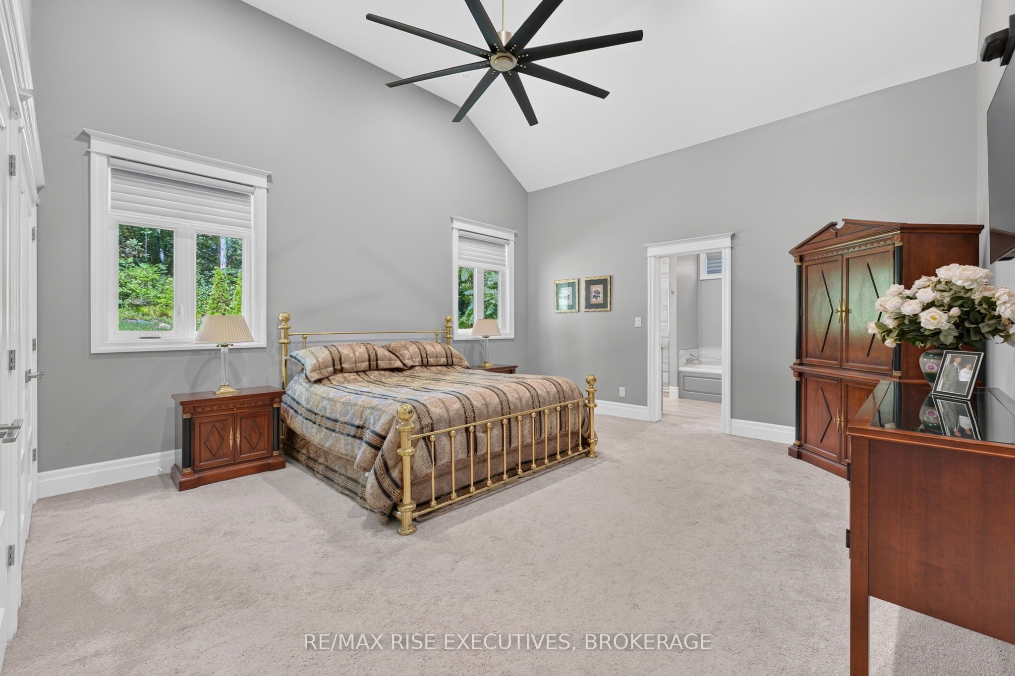 4 Headlands Way Property Photo 25