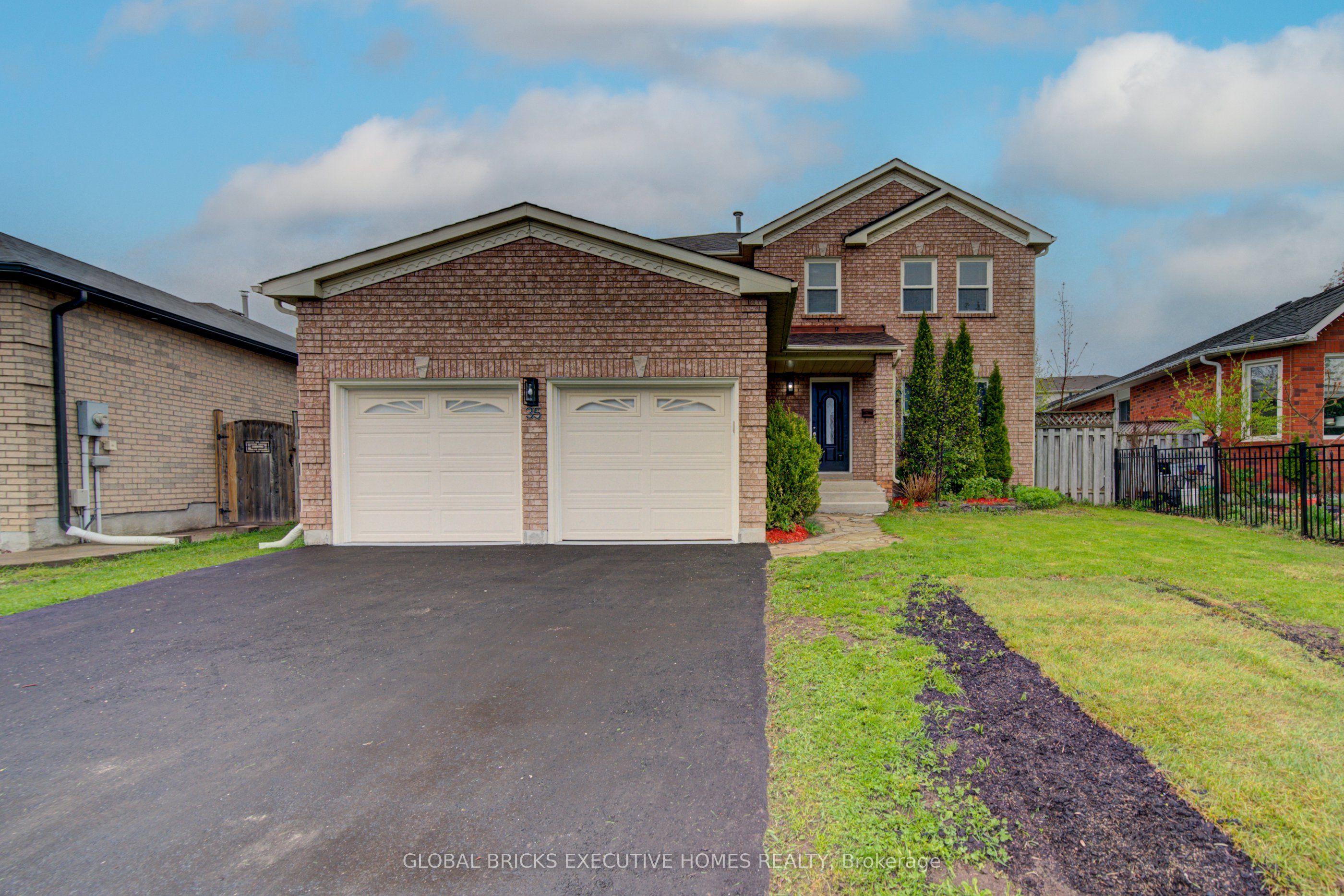 35 Attwood Drive Property Photo 3
