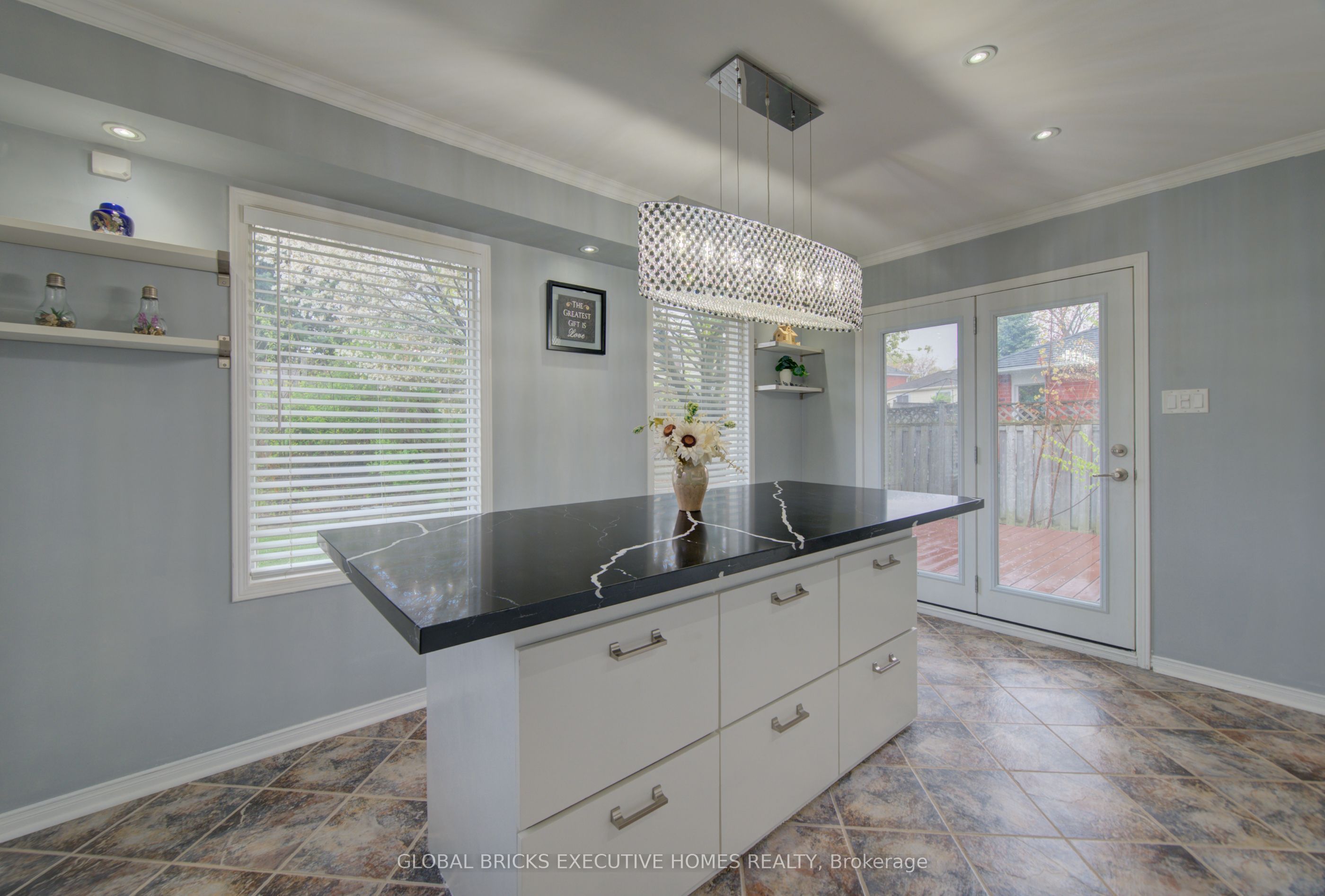 35 Attwood Drive Property Photo 14
