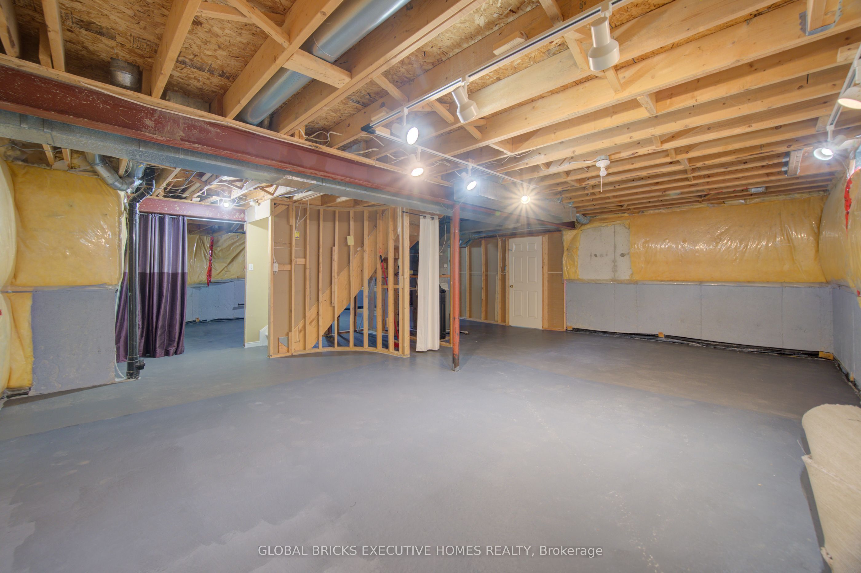 35 Attwood Drive Property Photo 37