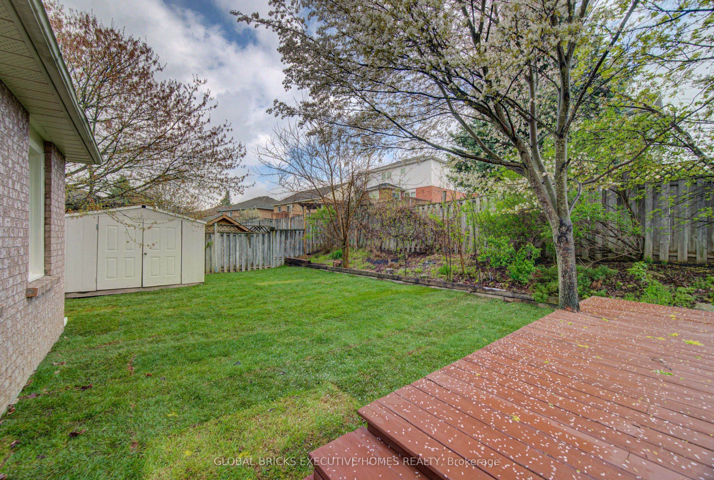 35 Attwood Drive Property Photo 44