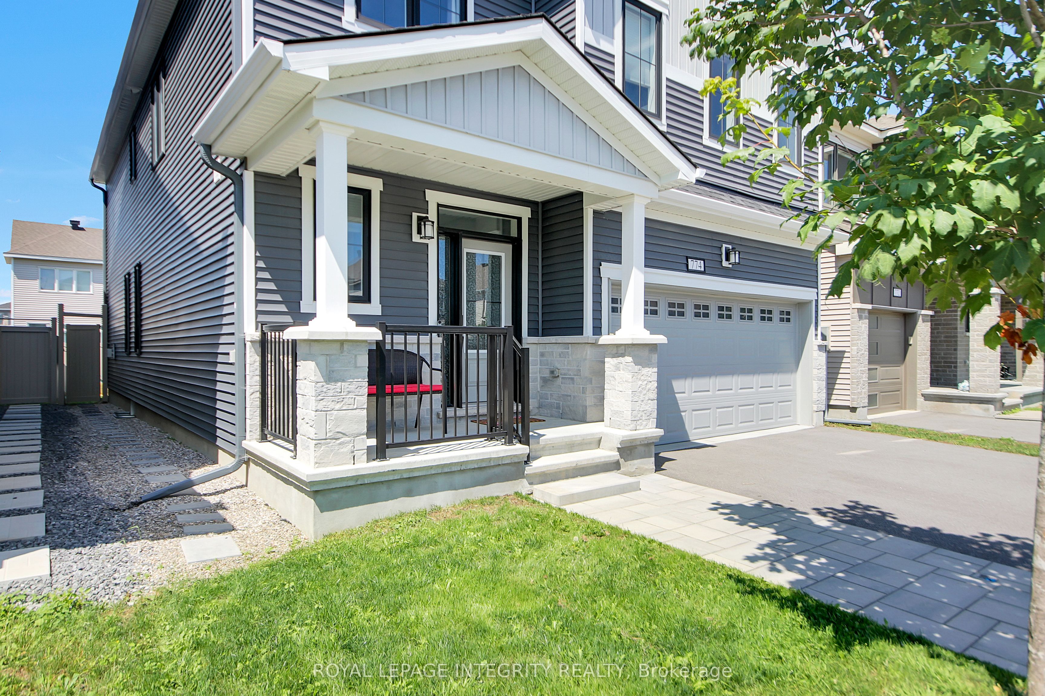 774 Derreen Avenue Property Photo 3
