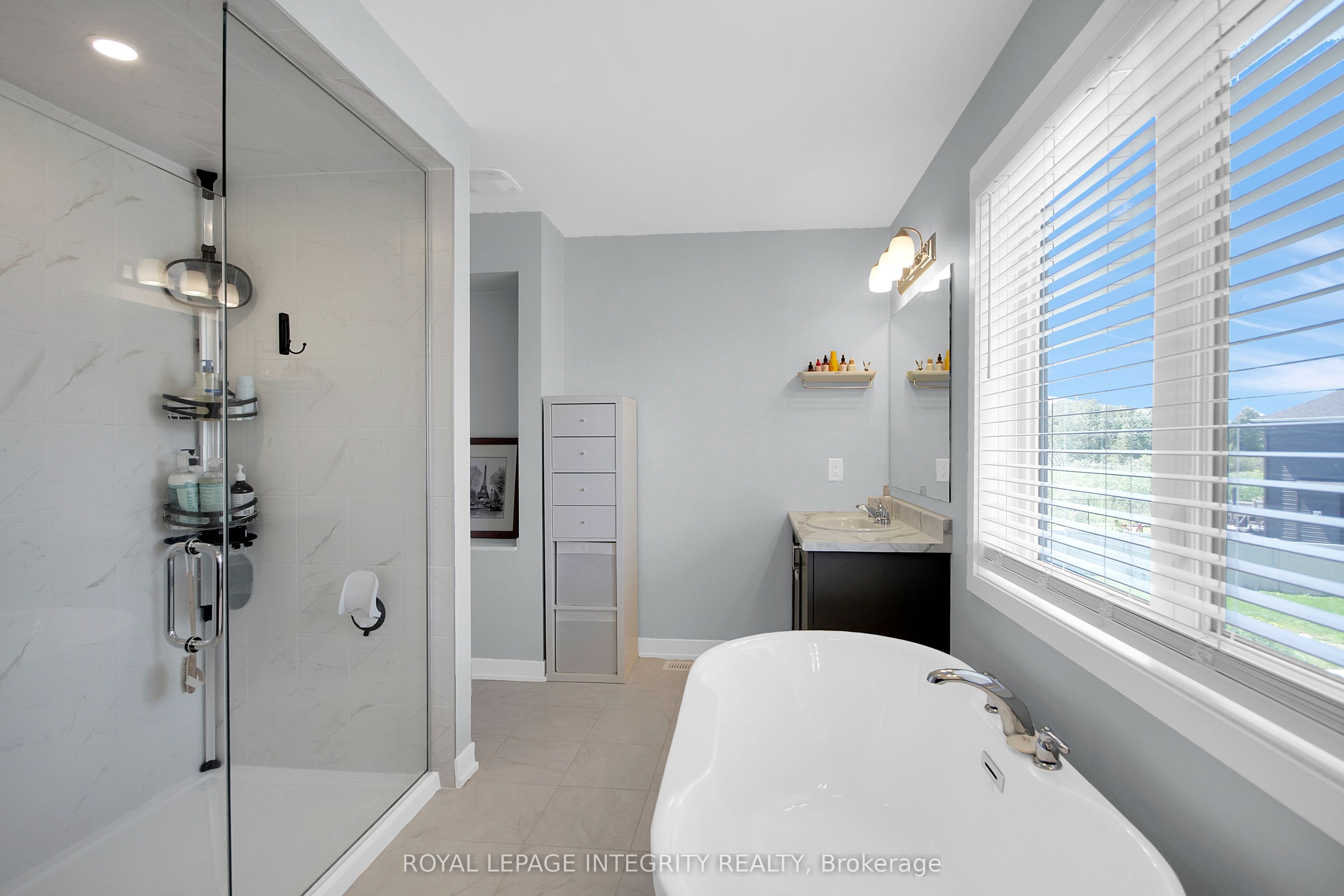 774 Derreen Avenue Property Photo 32