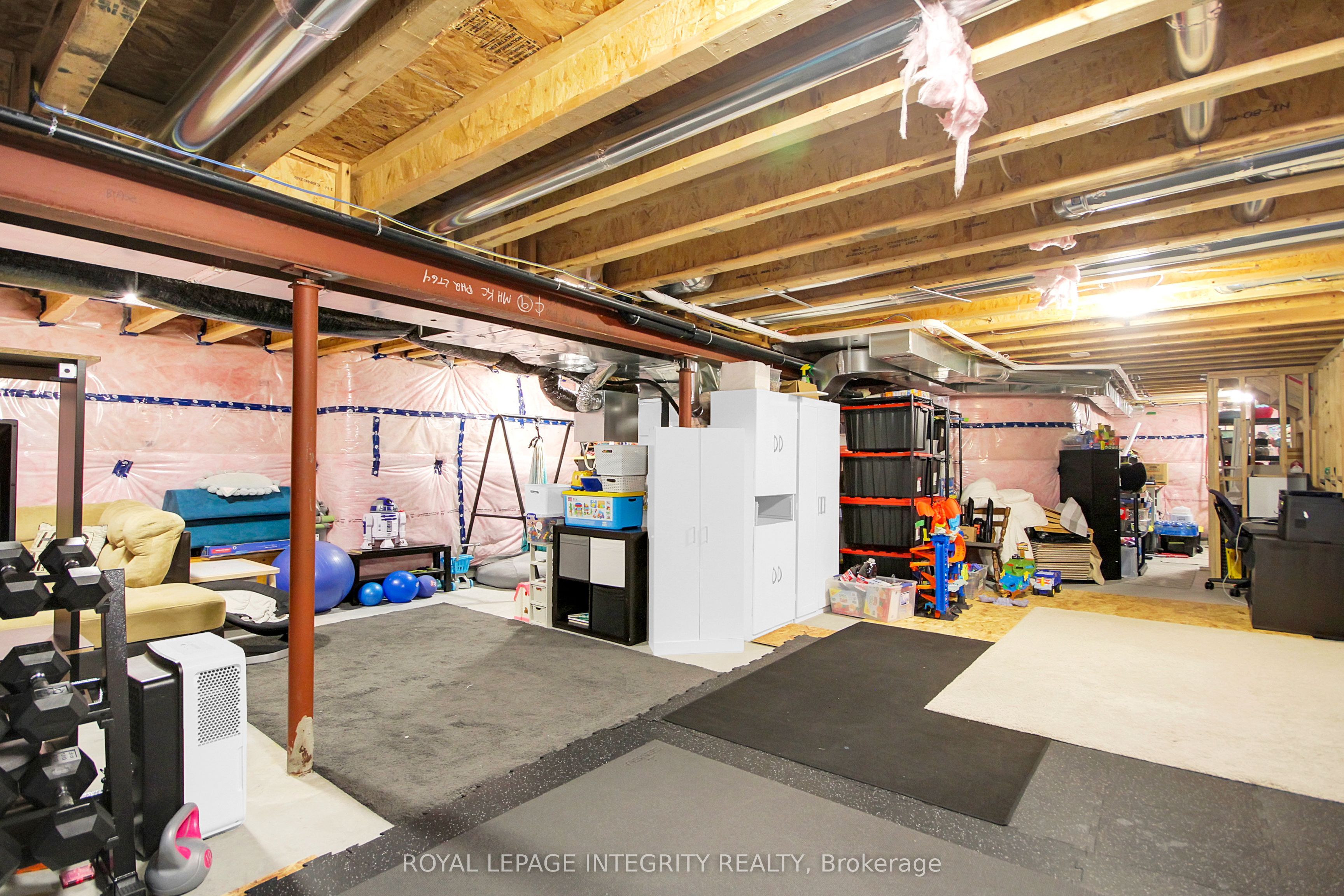 774 Derreen Avenue Property Photo 45