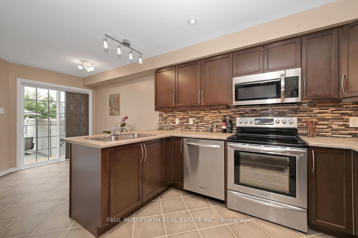 358 Aldworth Private Property Photo 11