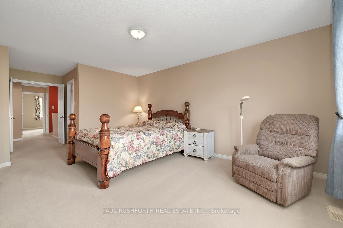 358 Aldworth Private Property Photo 16